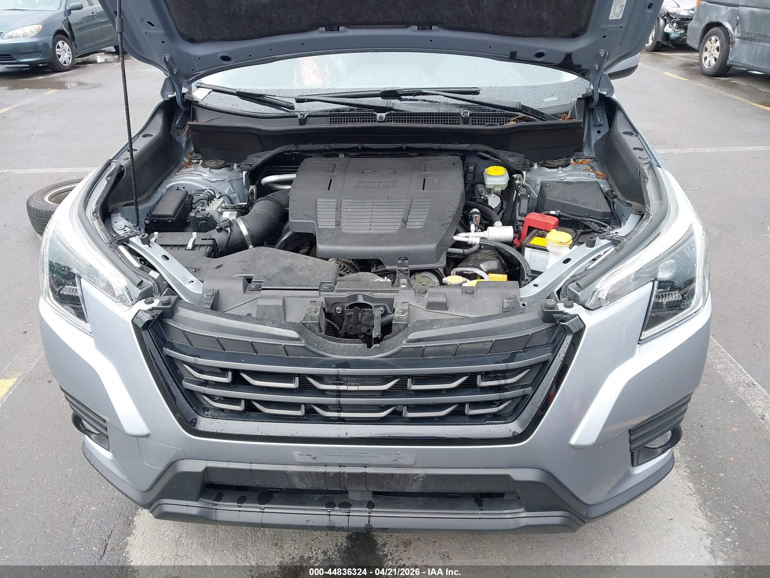 SUBARU FORESTER image 10