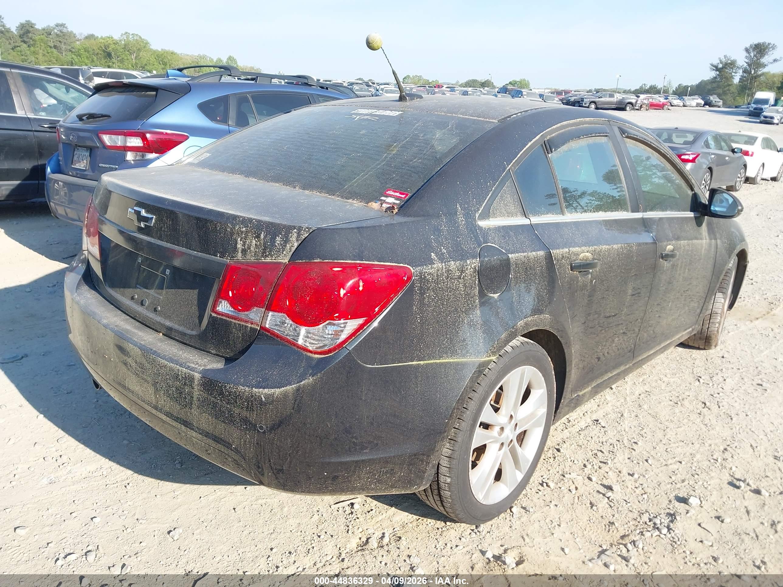 CHEVROLET CRUZE image 4