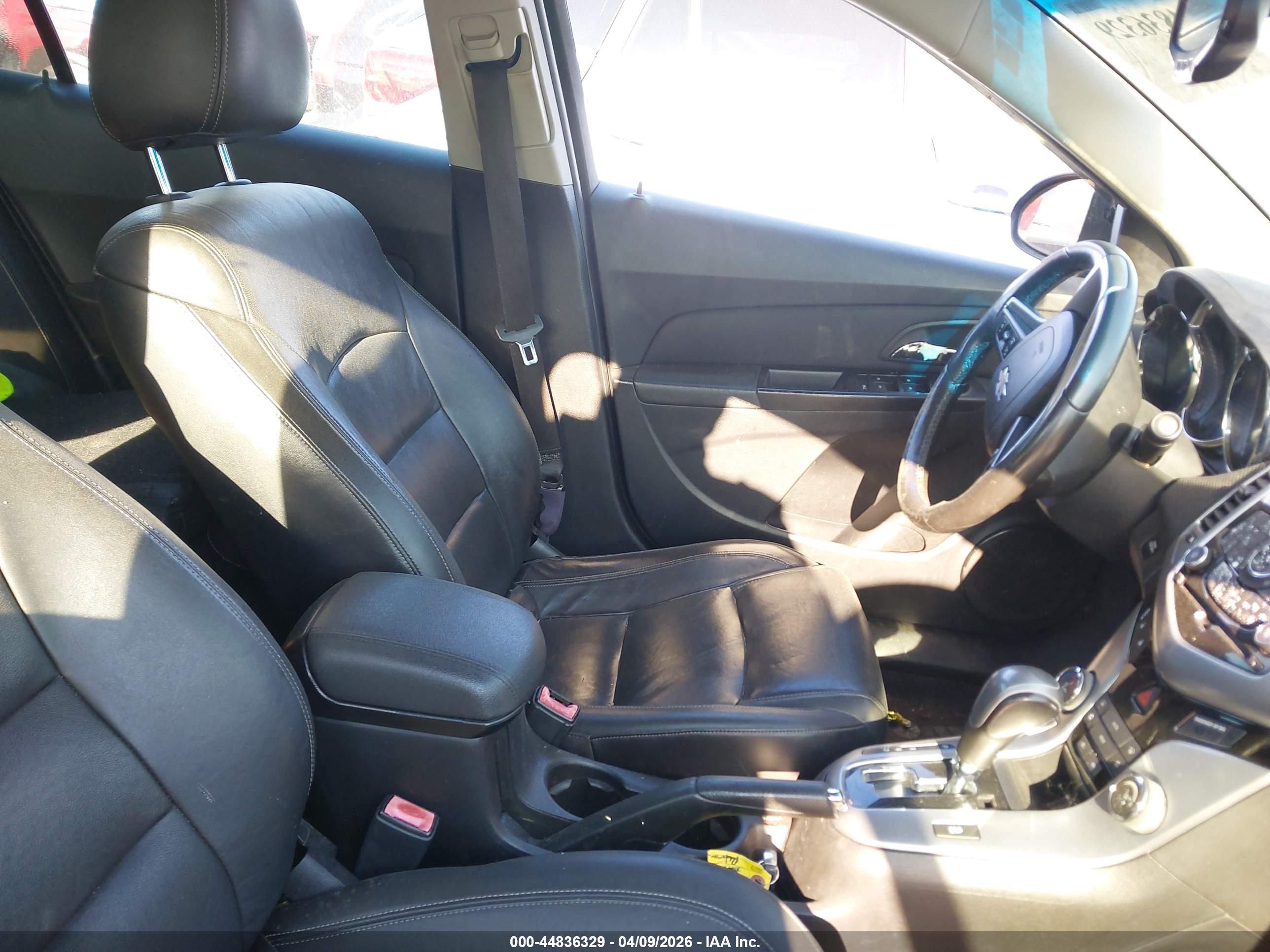 CHEVROLET CRUZE image 5