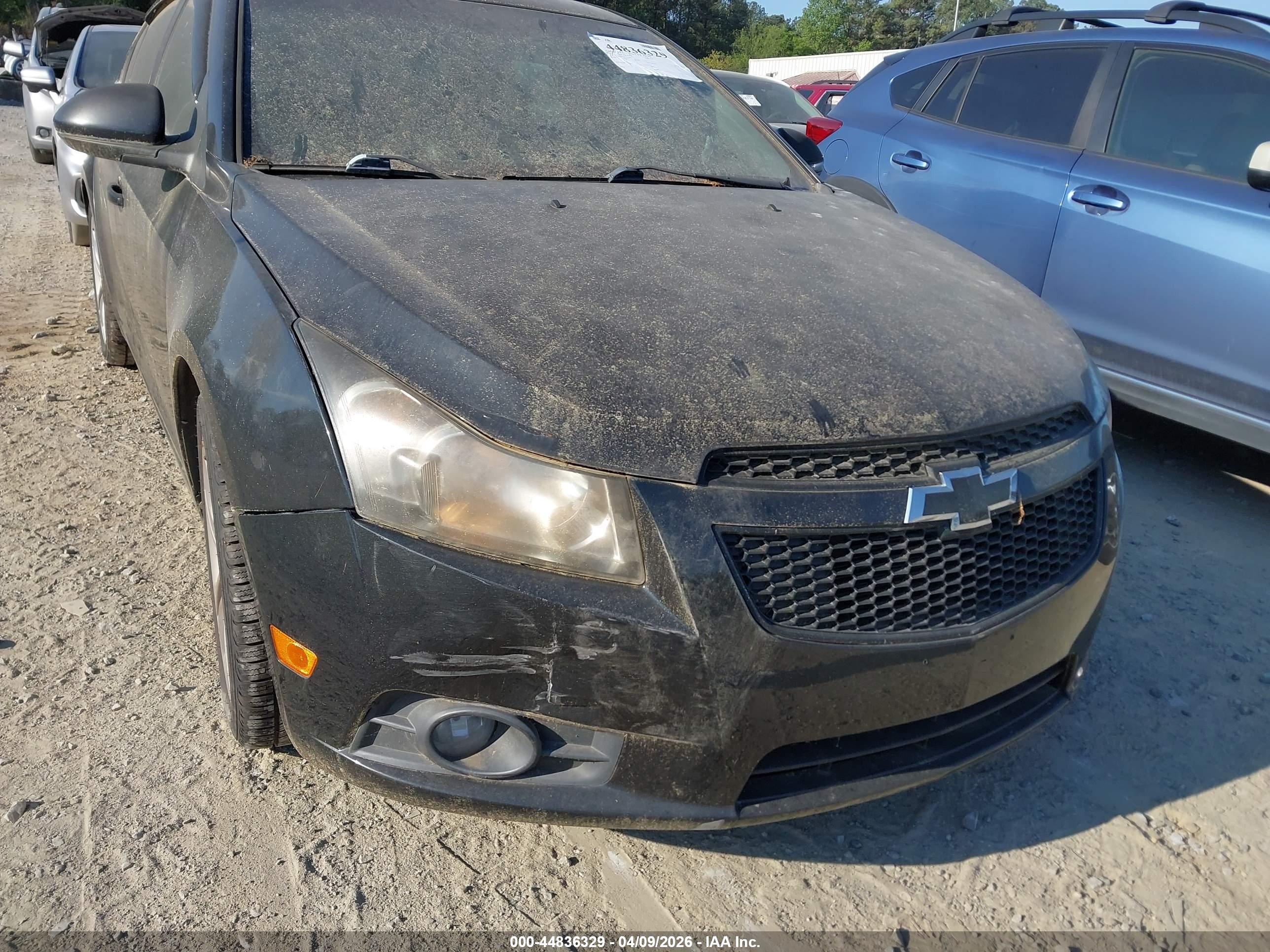 CHEVROLET CRUZE image 6