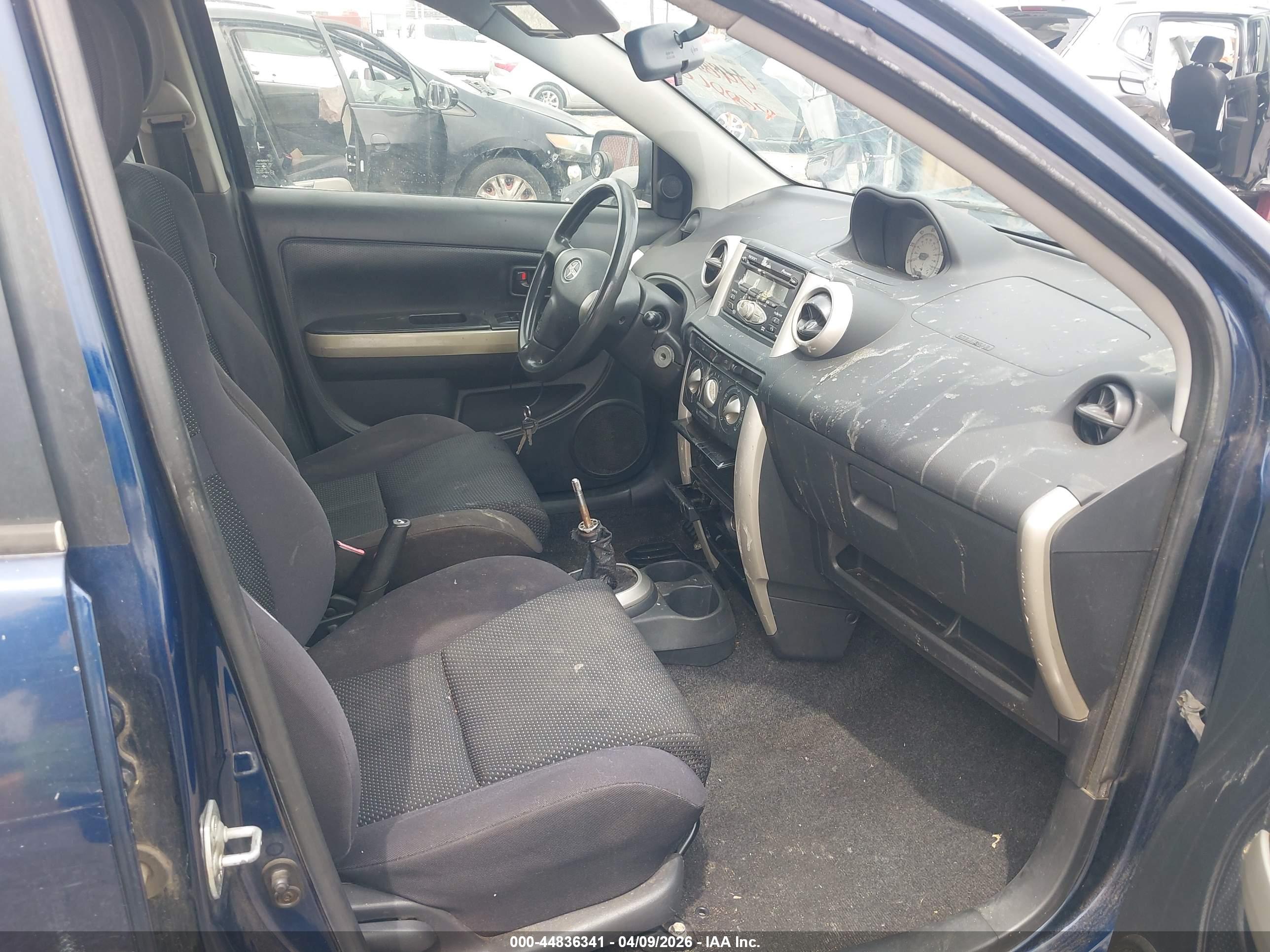 SCION XA image 5