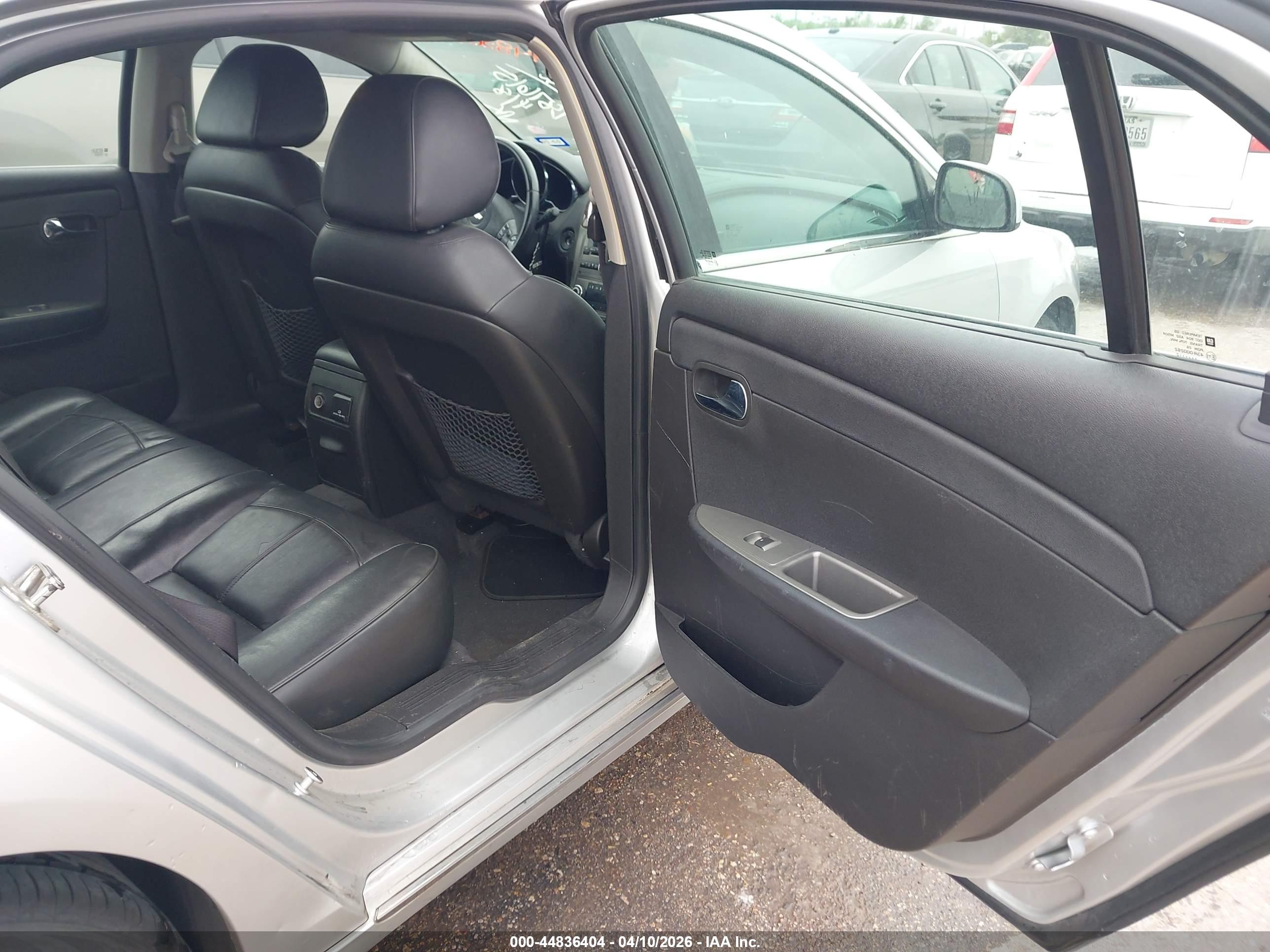 CHEVROLET MALIBU image 8