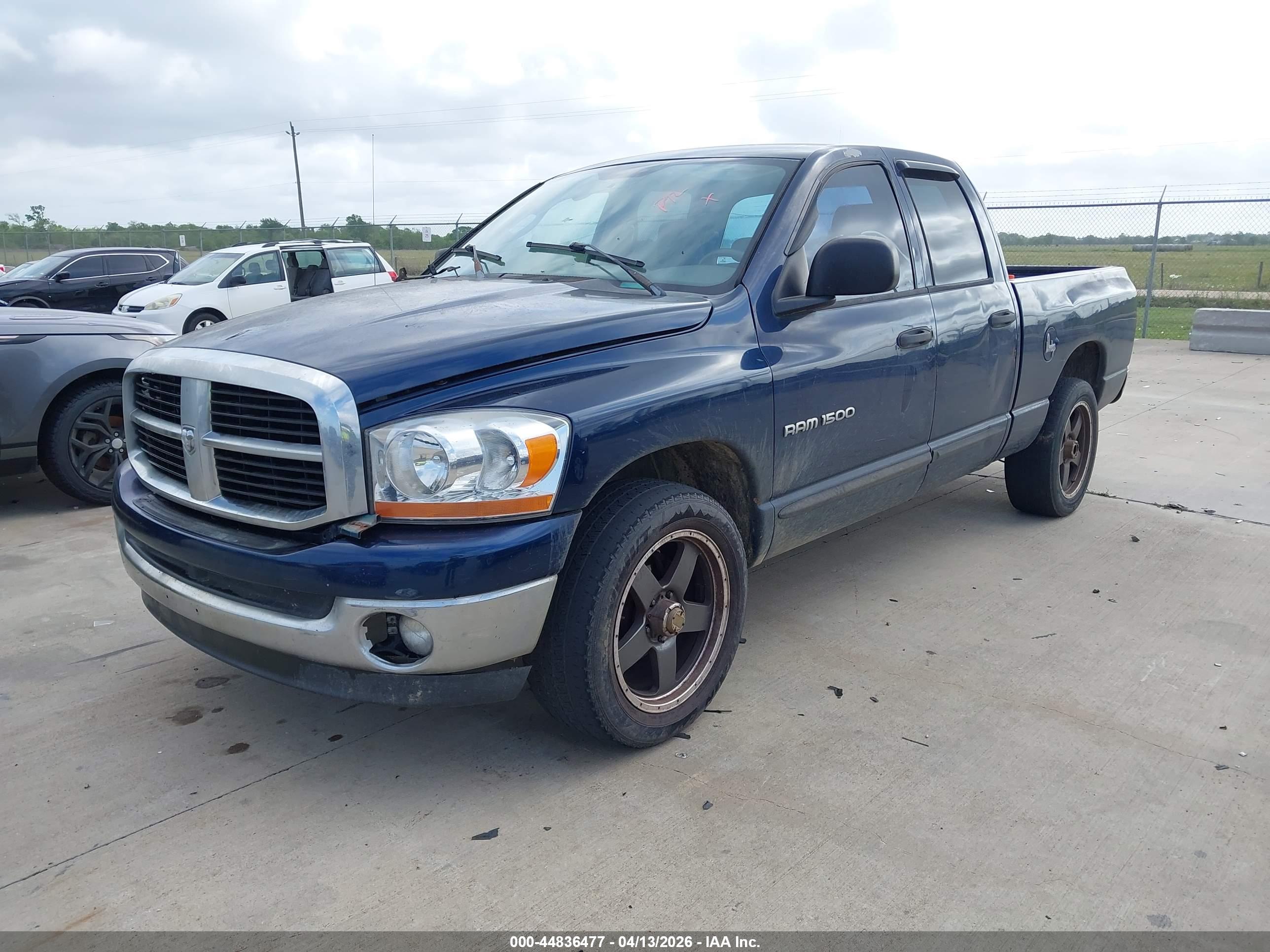 DODGE RAM image 2