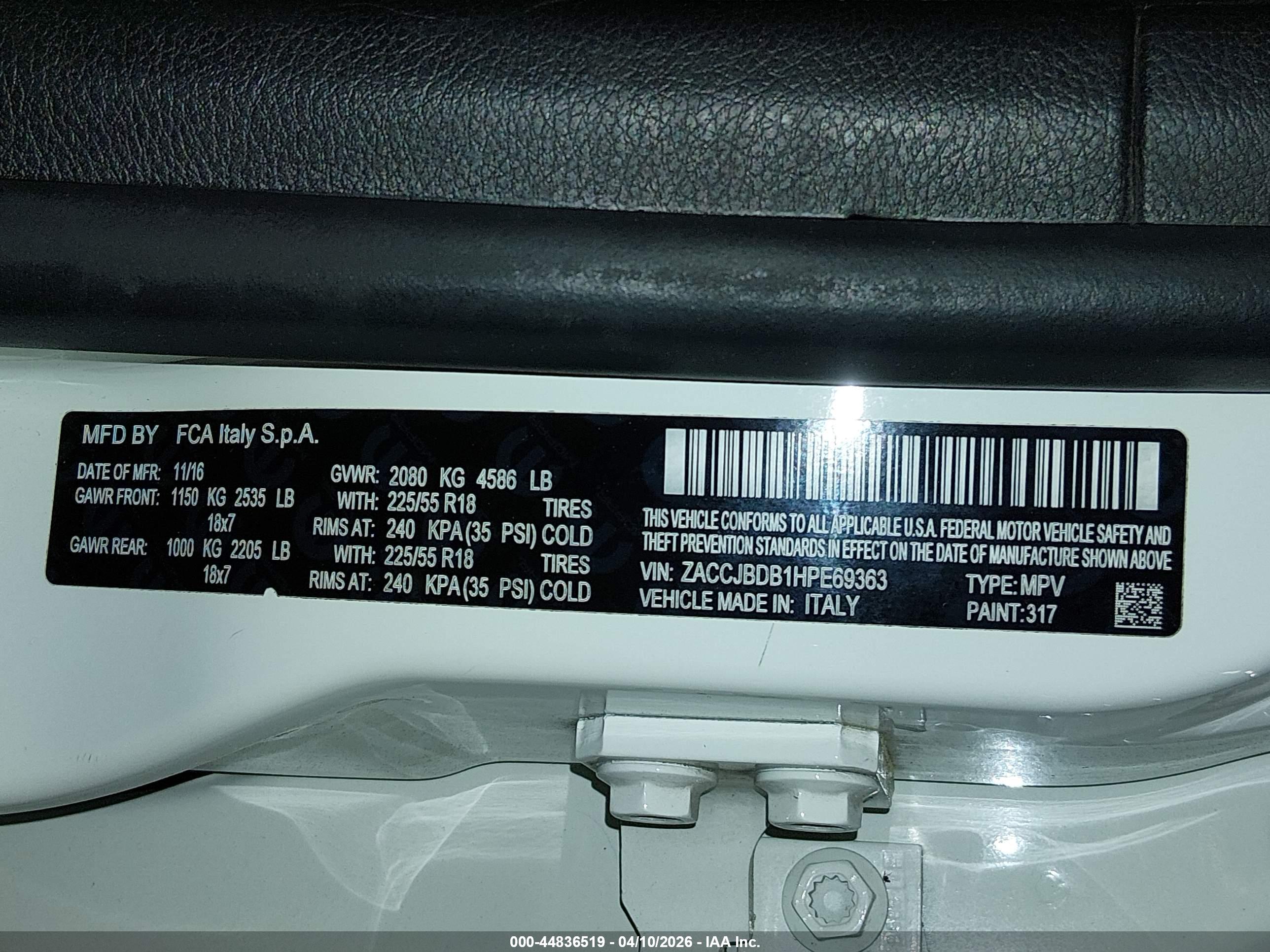 JEEP RENEGADE image 9