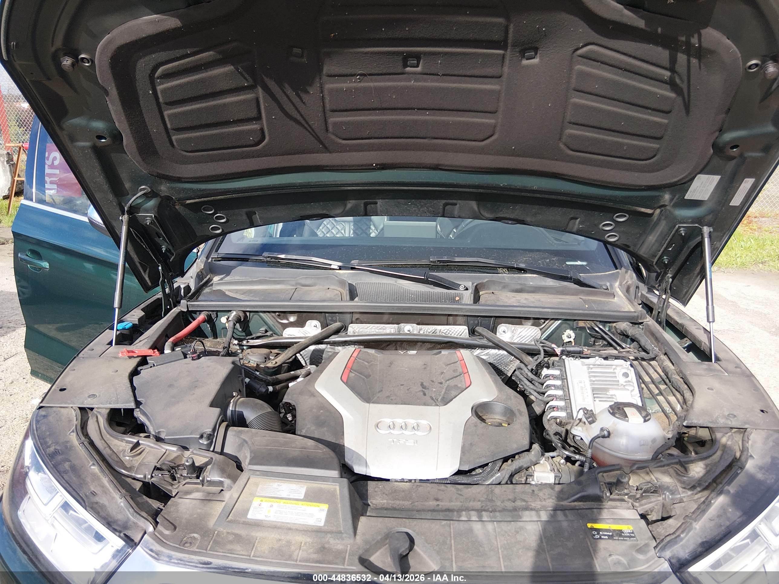 AUDI SQ5 image 10