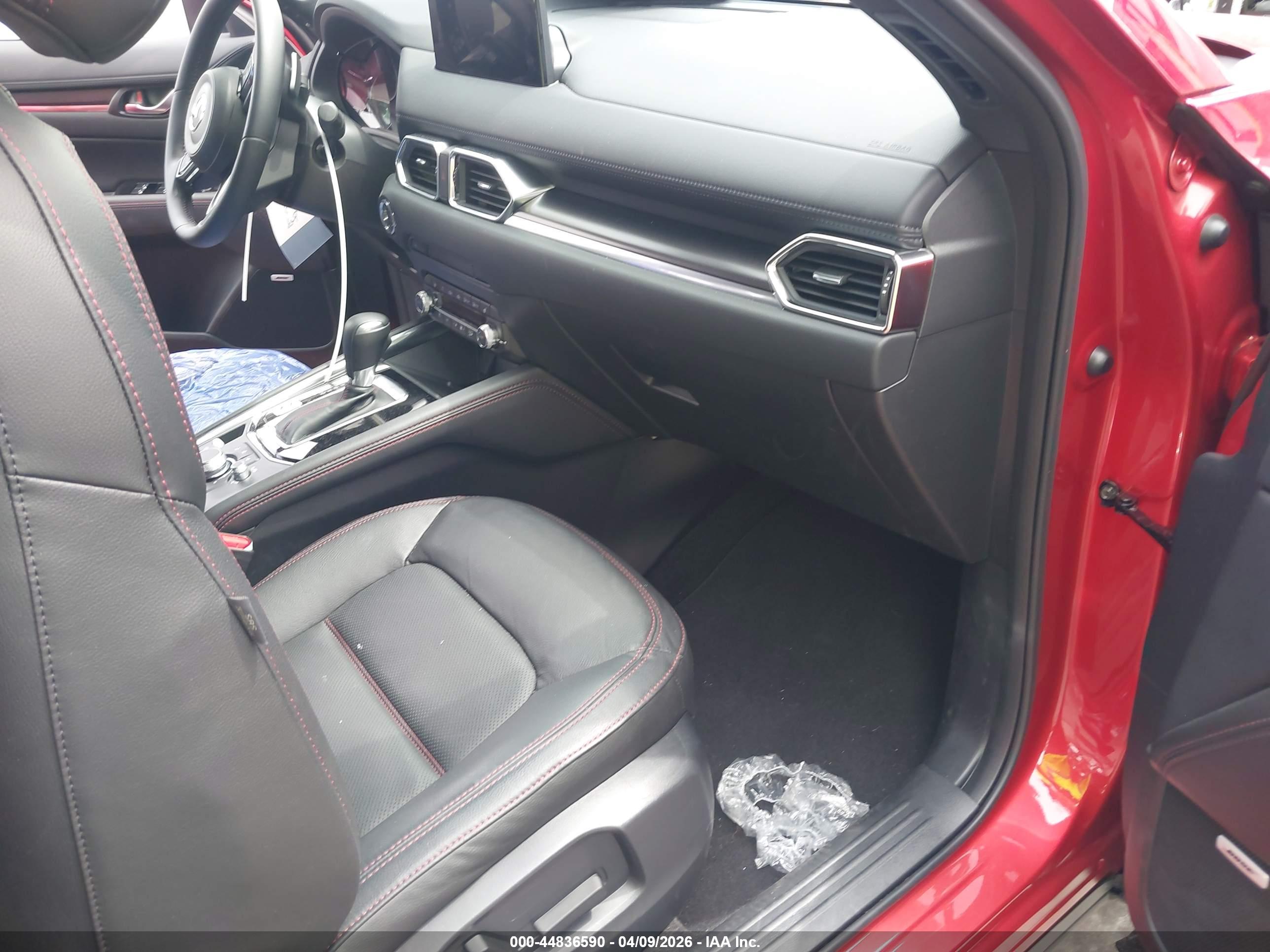 MAZDA CX-5 image 5