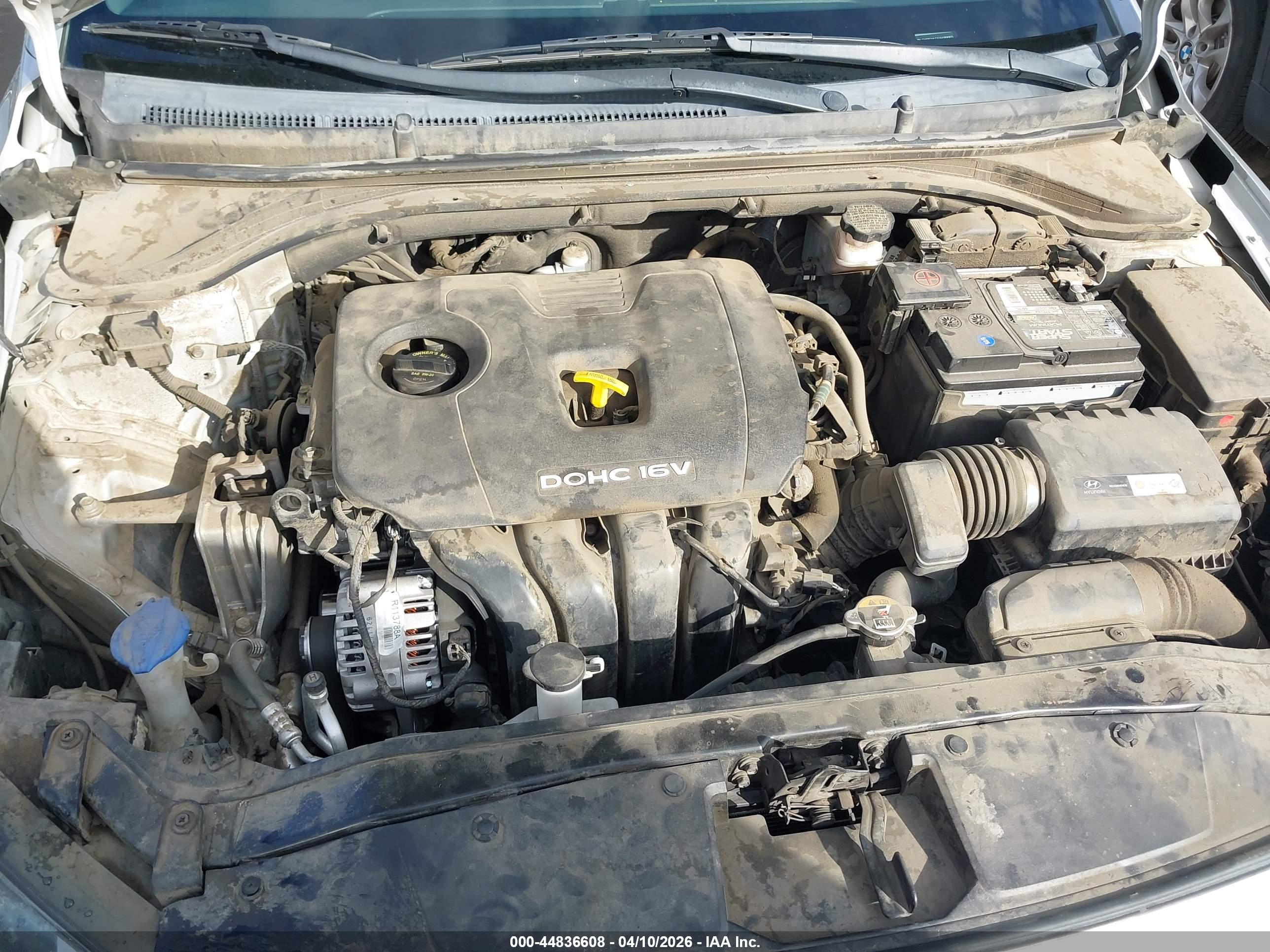 HYUNDAI ELANTRA image 10