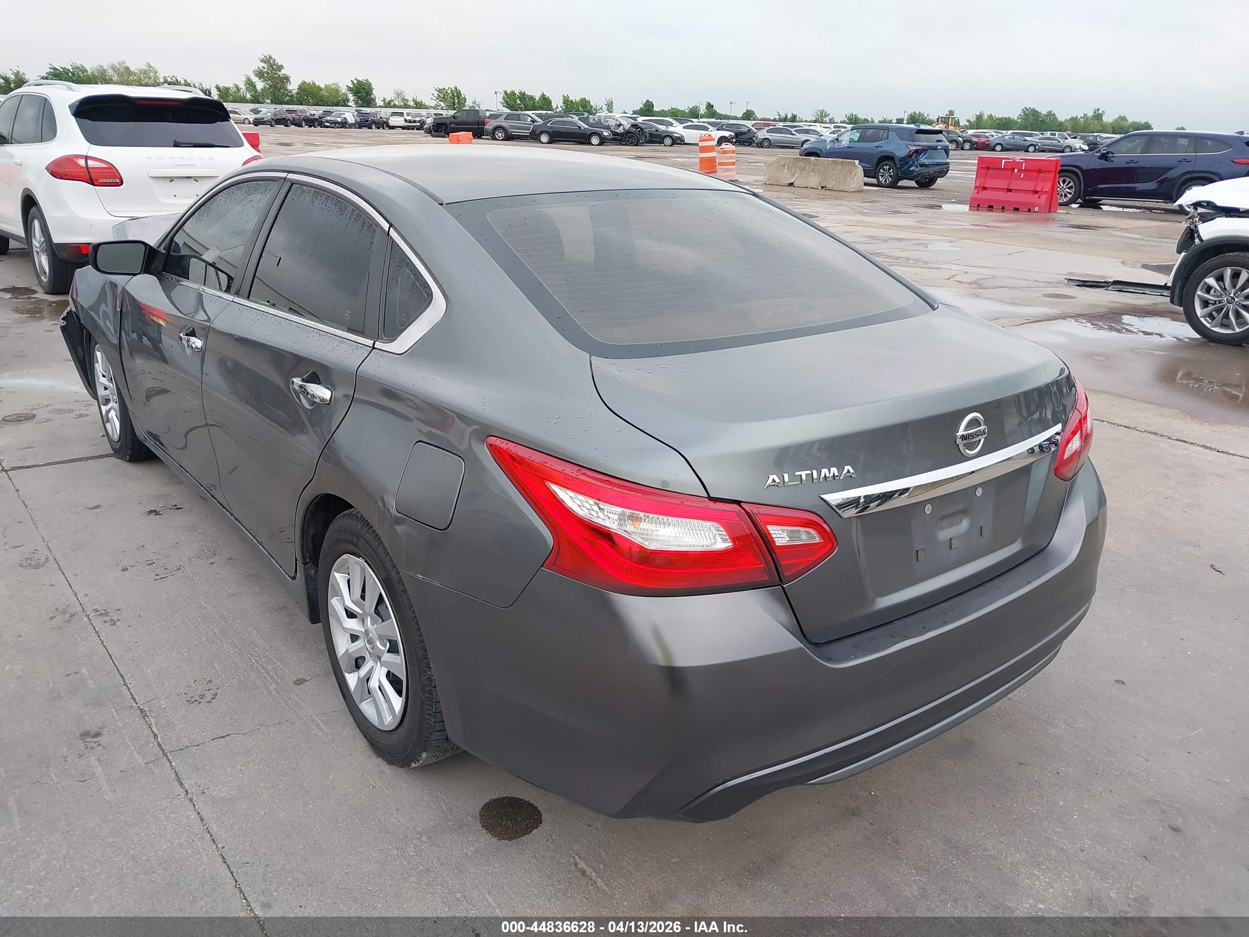NISSAN ALTIMA image 3