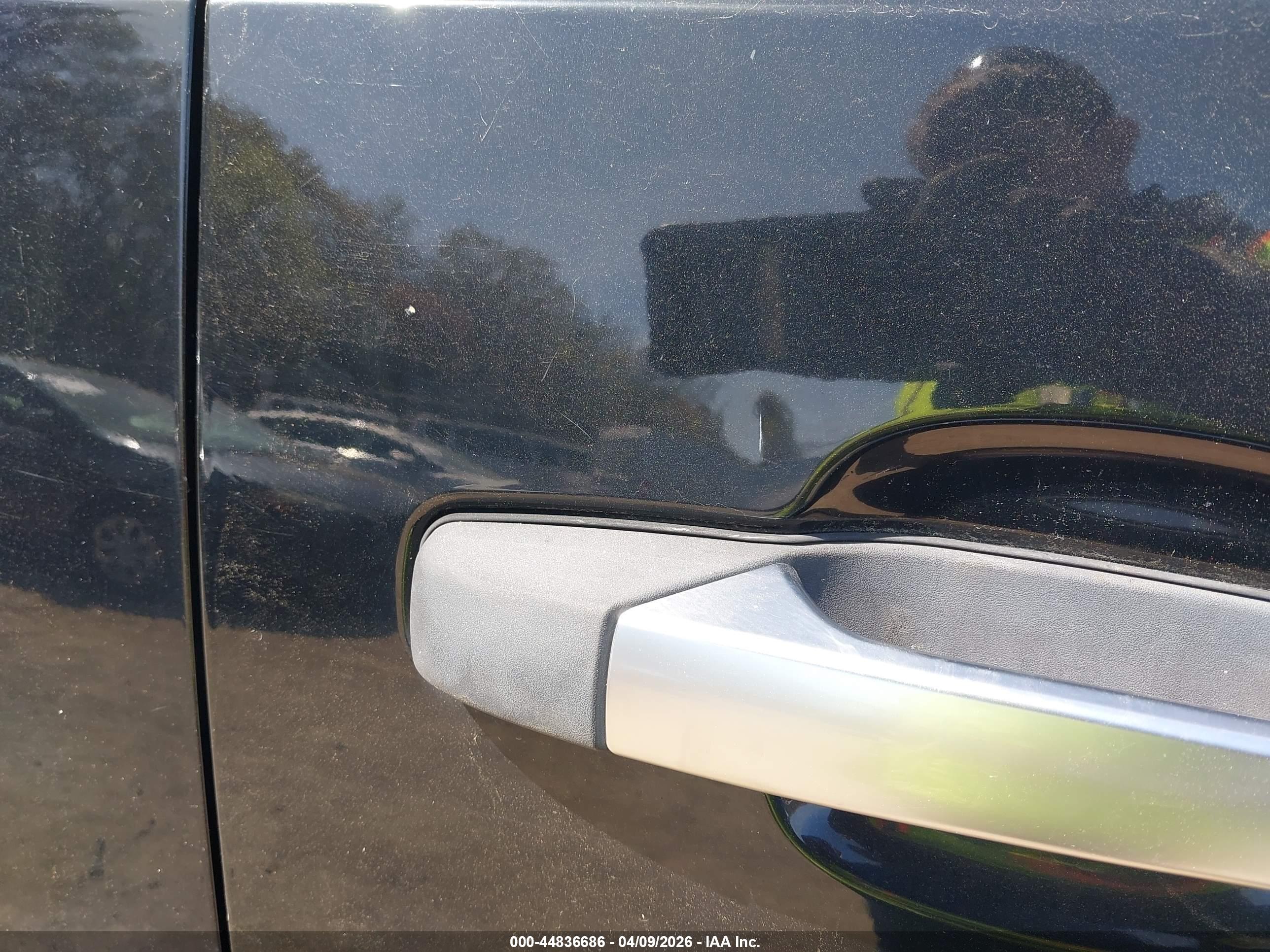 CHEVROLET AVALANCHE image 6