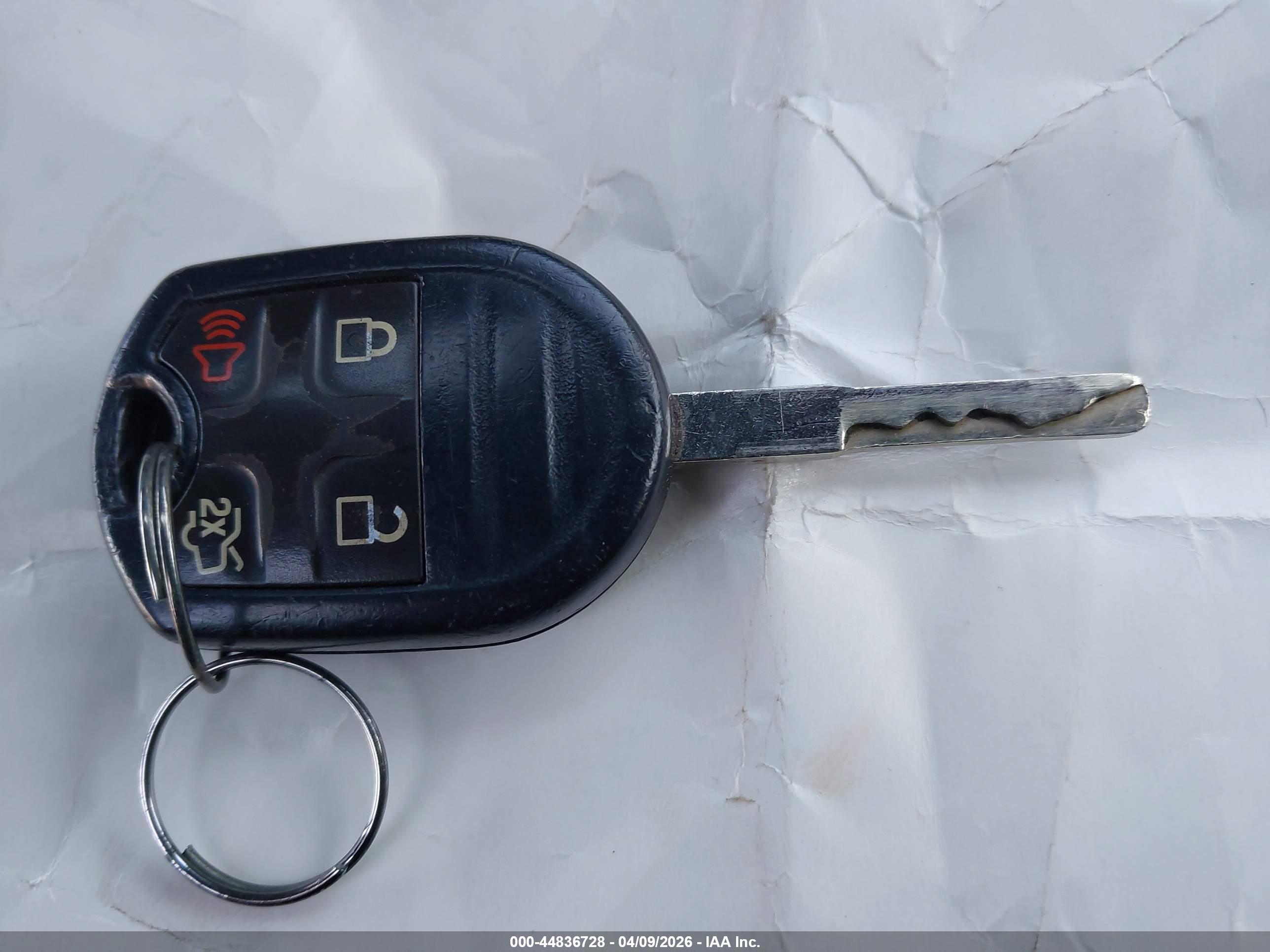 FORD FIESTA image 11