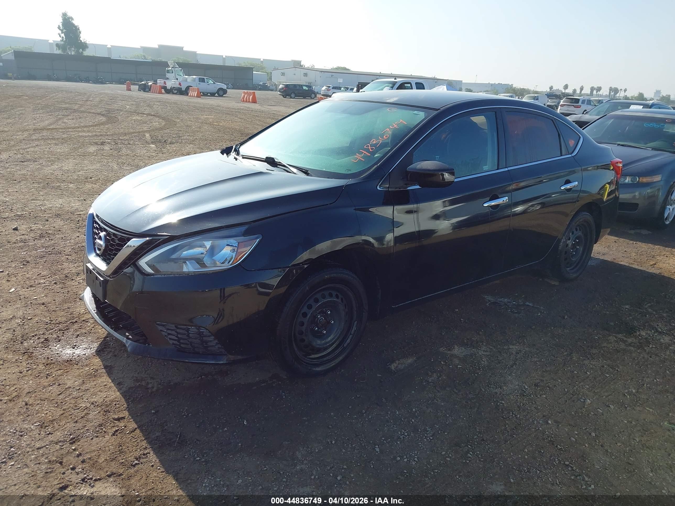 NISSAN SENTRA image 2