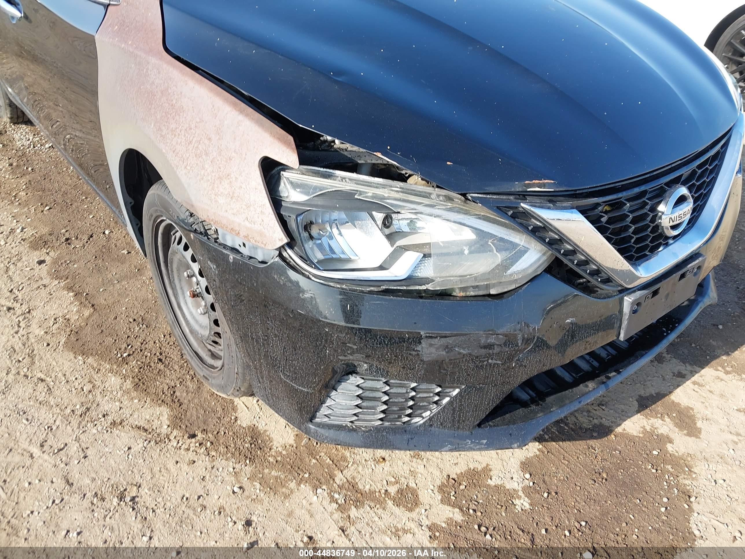 NISSAN SENTRA image 6