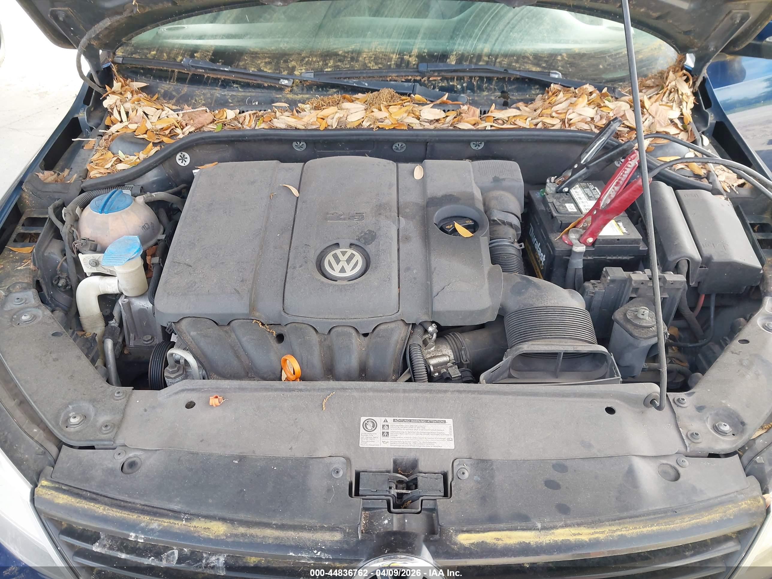 VOLKSWAGEN JETTA image 10