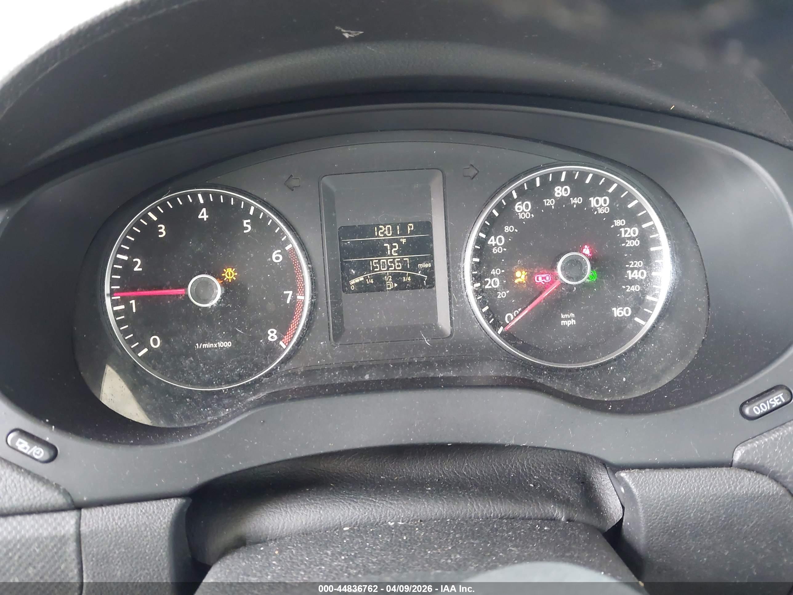 VOLKSWAGEN JETTA image 7