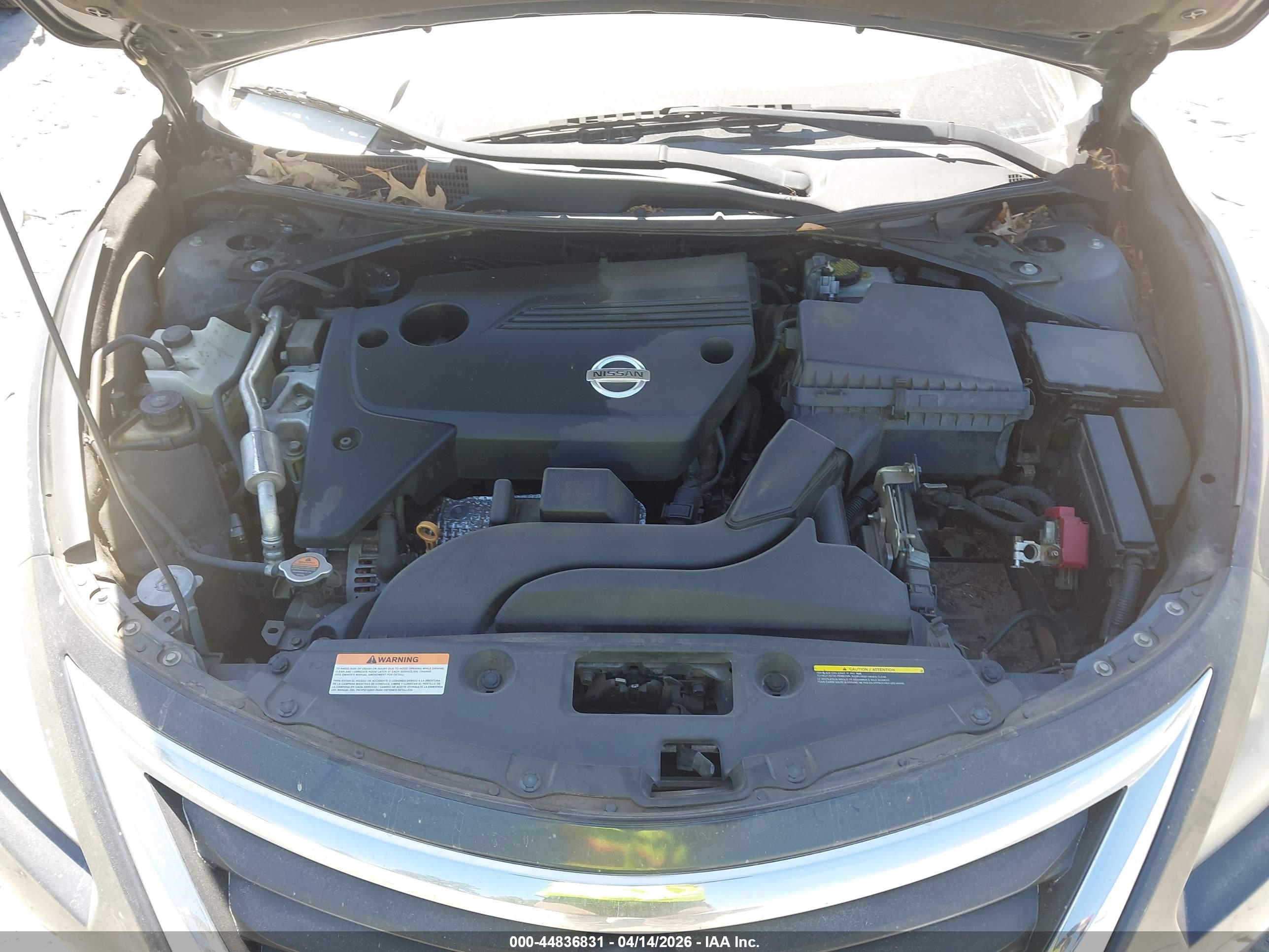 NISSAN ALTIMA image 10