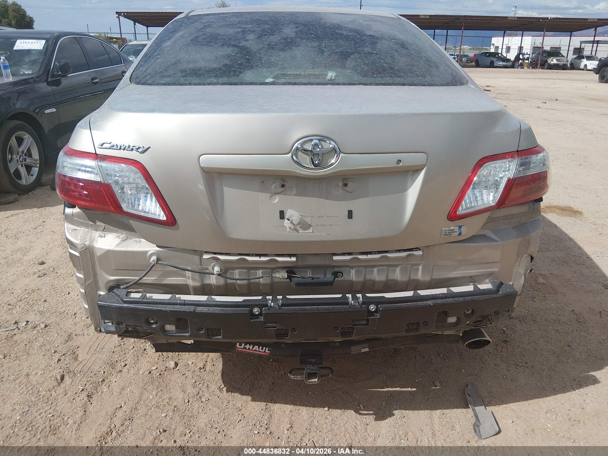 TOYOTA CAMRY image 6