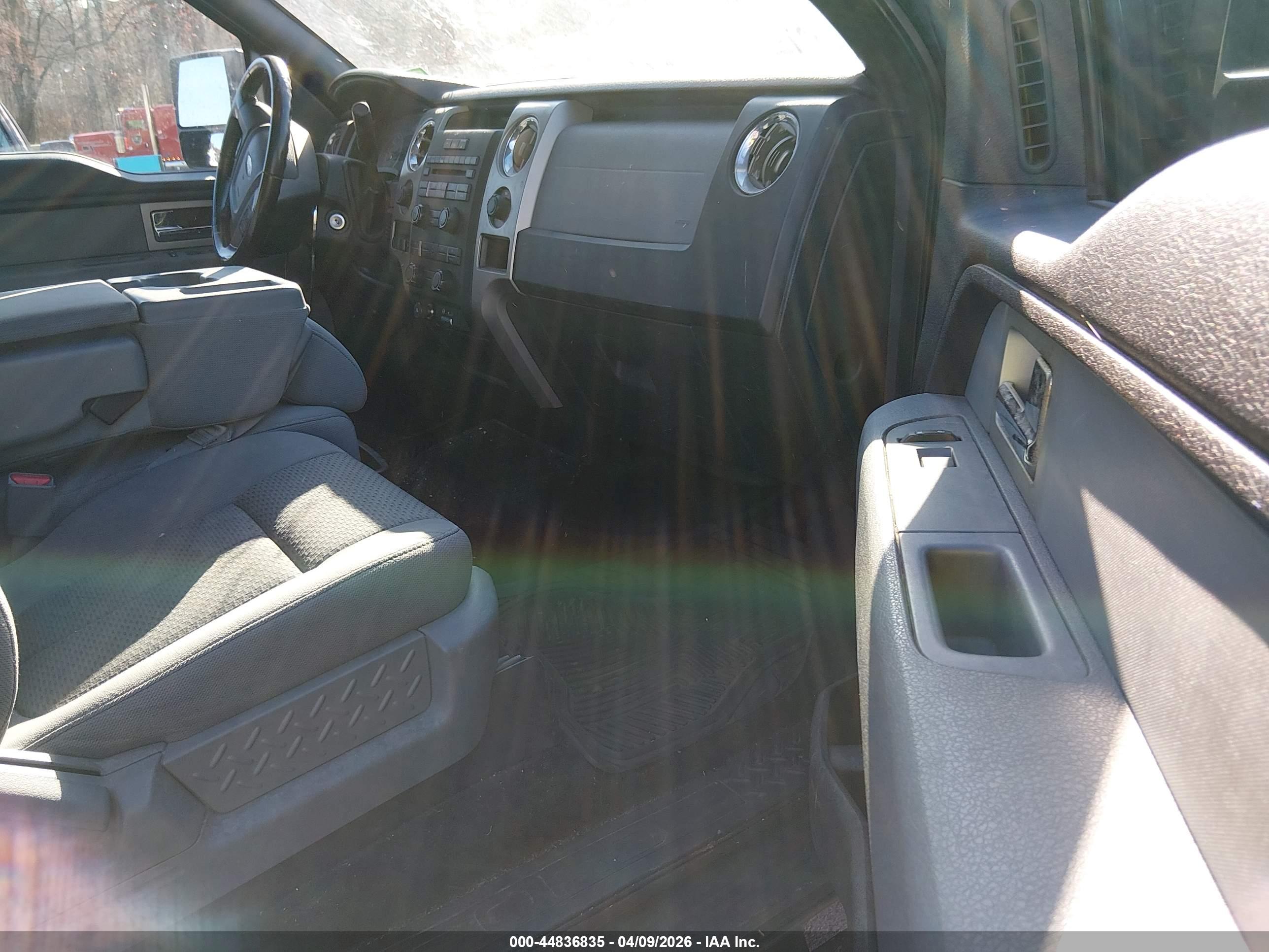 FORD F-150 image 5