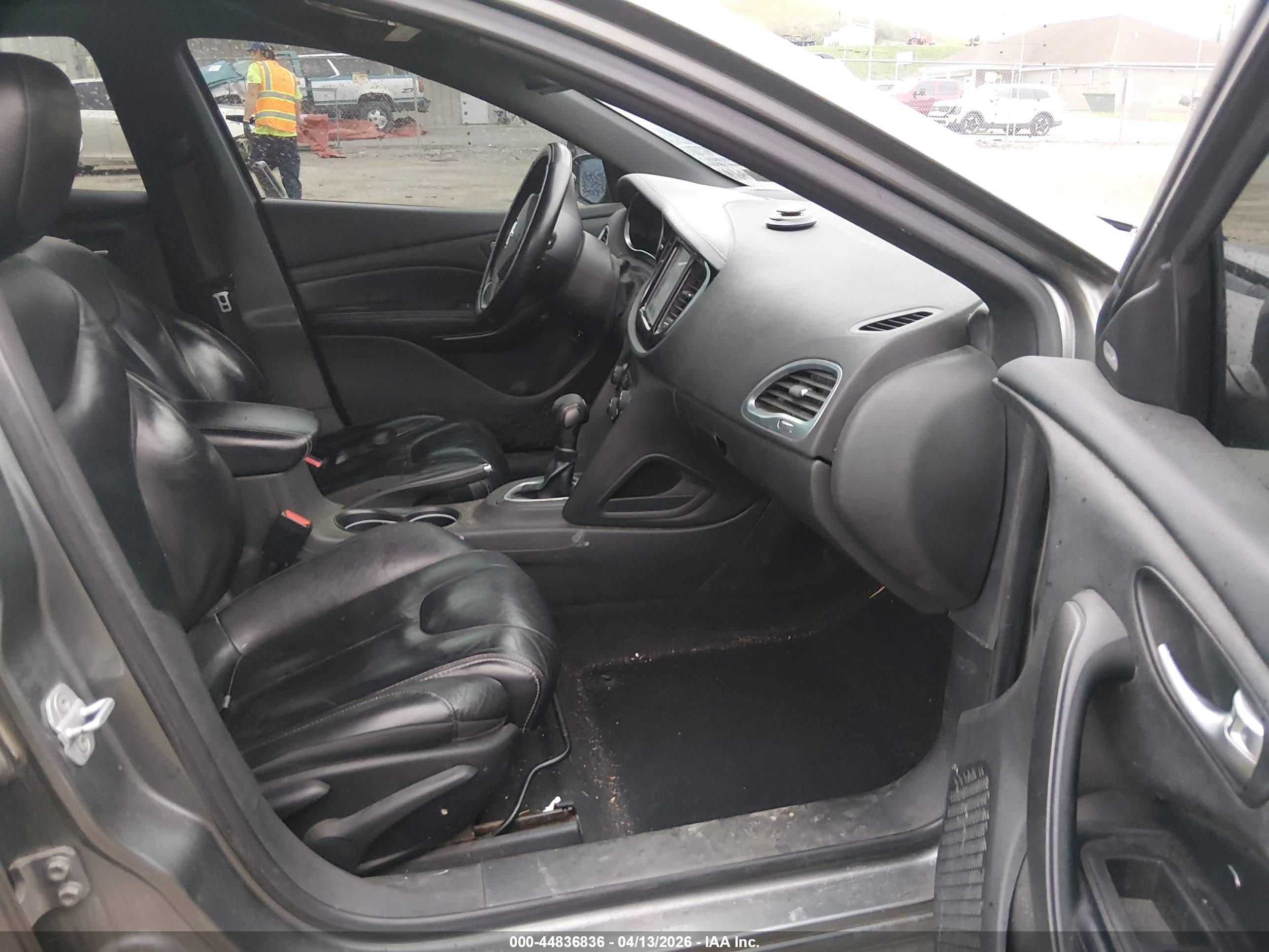 DODGE DART image 5