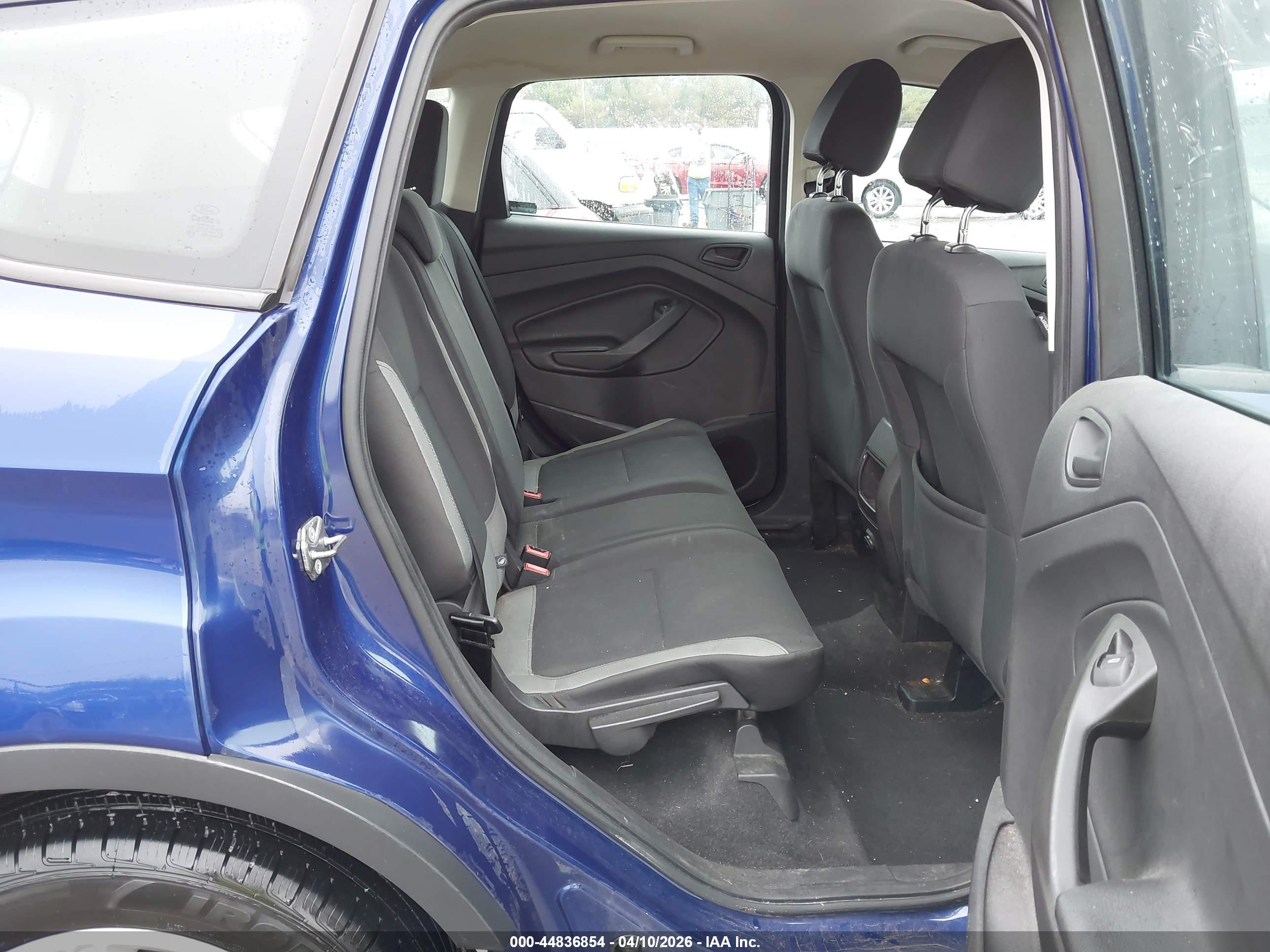 FORD ESCAPE image 8
