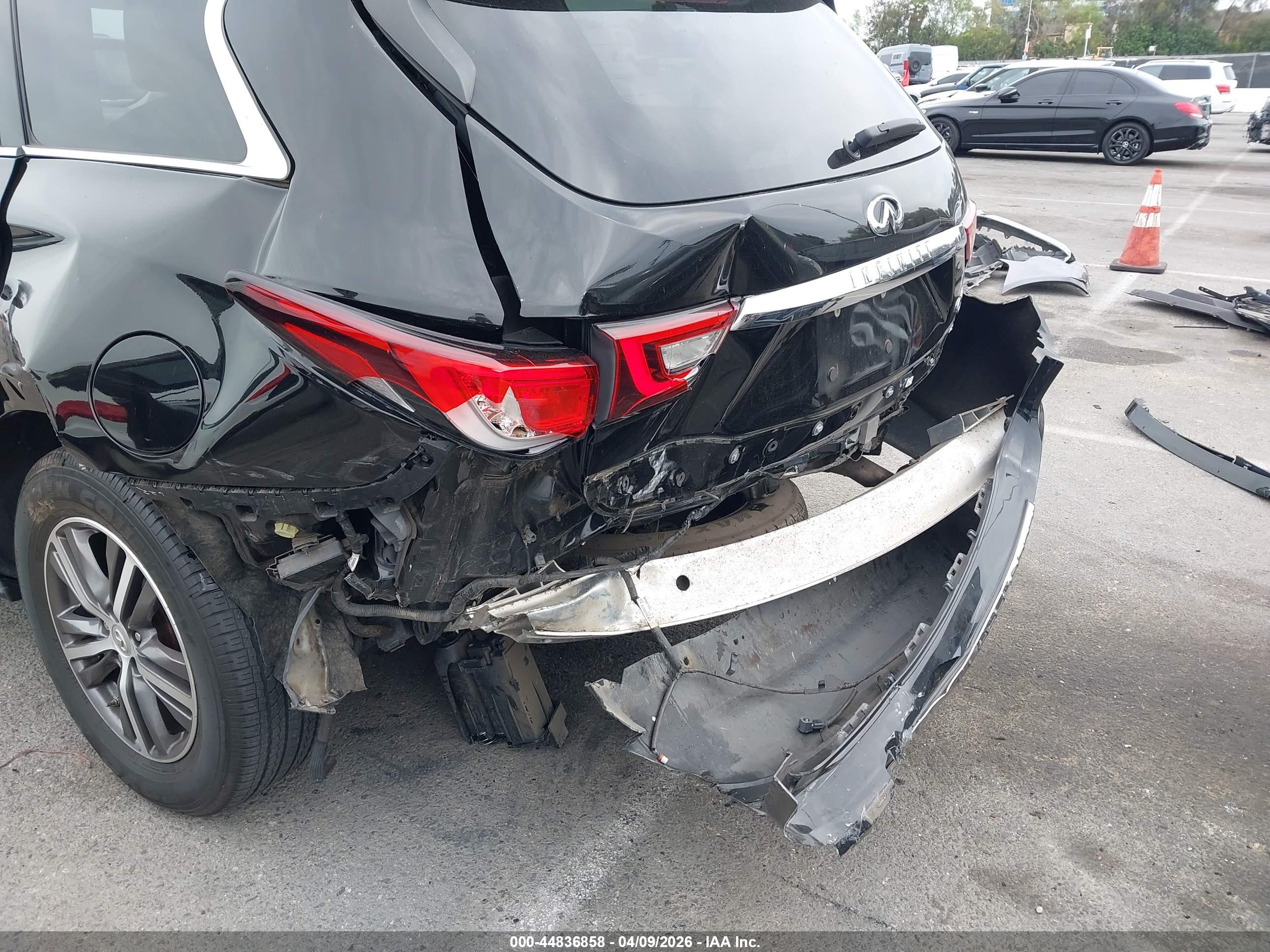 INFINITI QX60 image 6