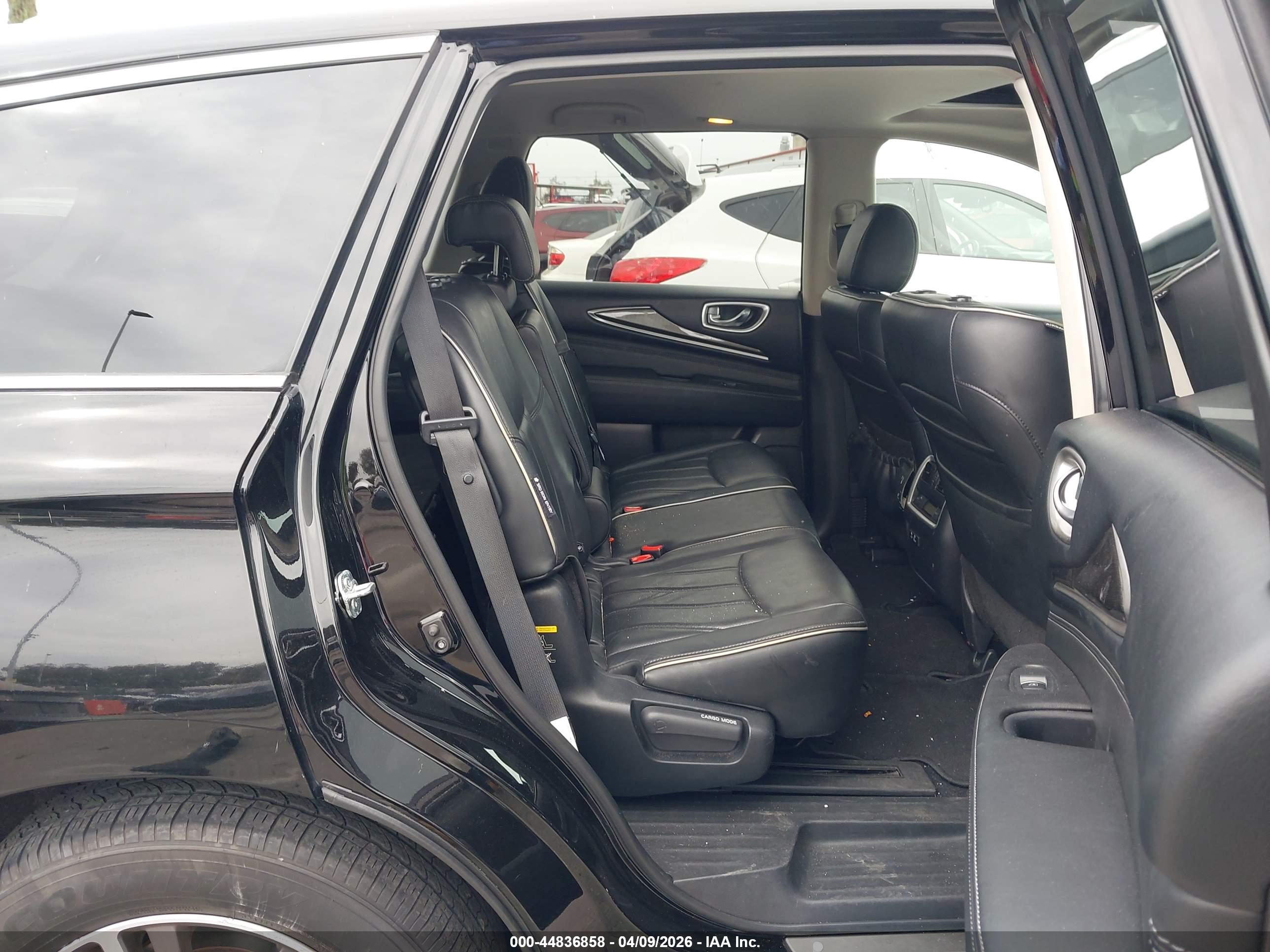 INFINITI QX60 image 8