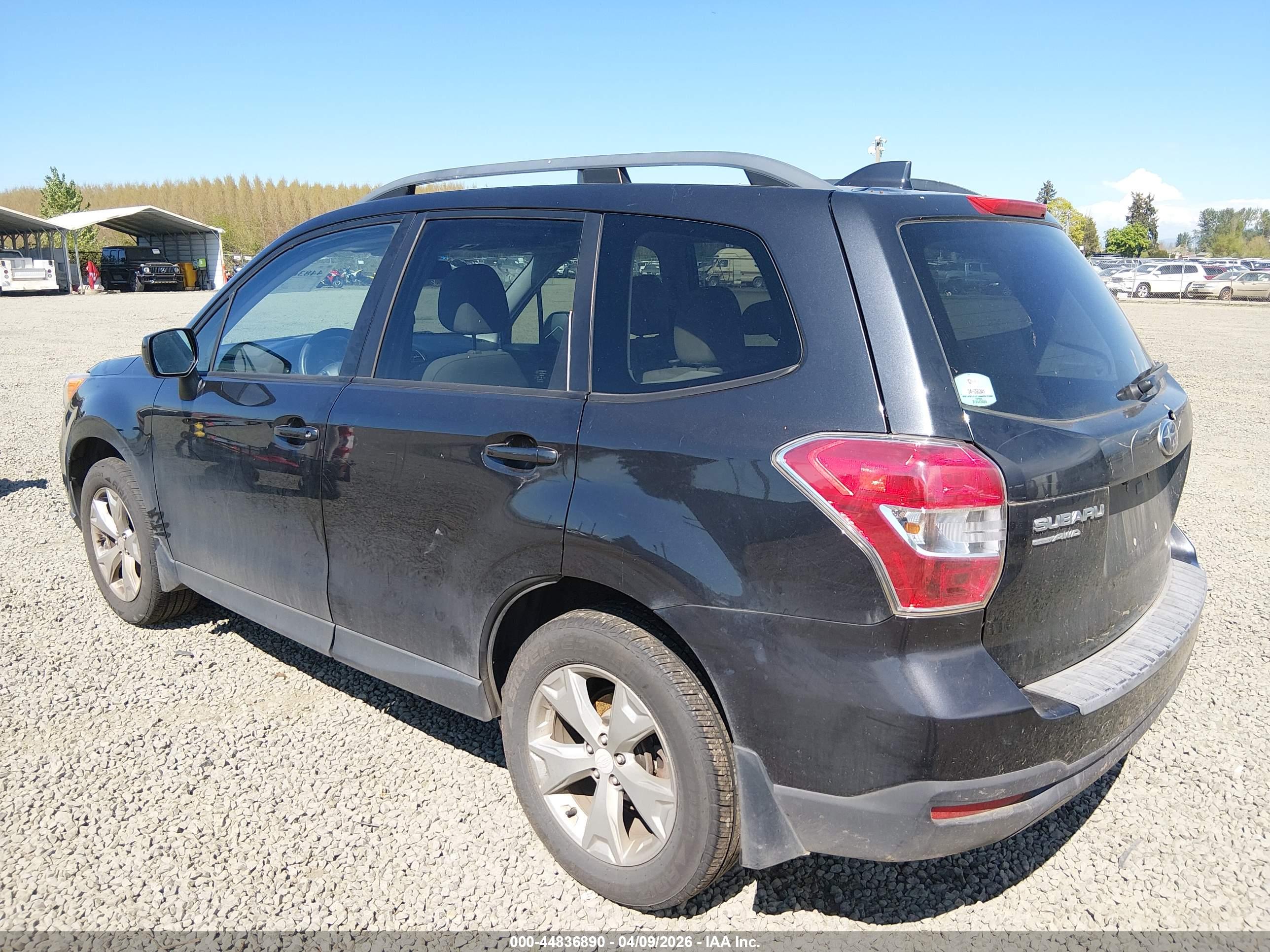 SUBARU FORESTER image 3