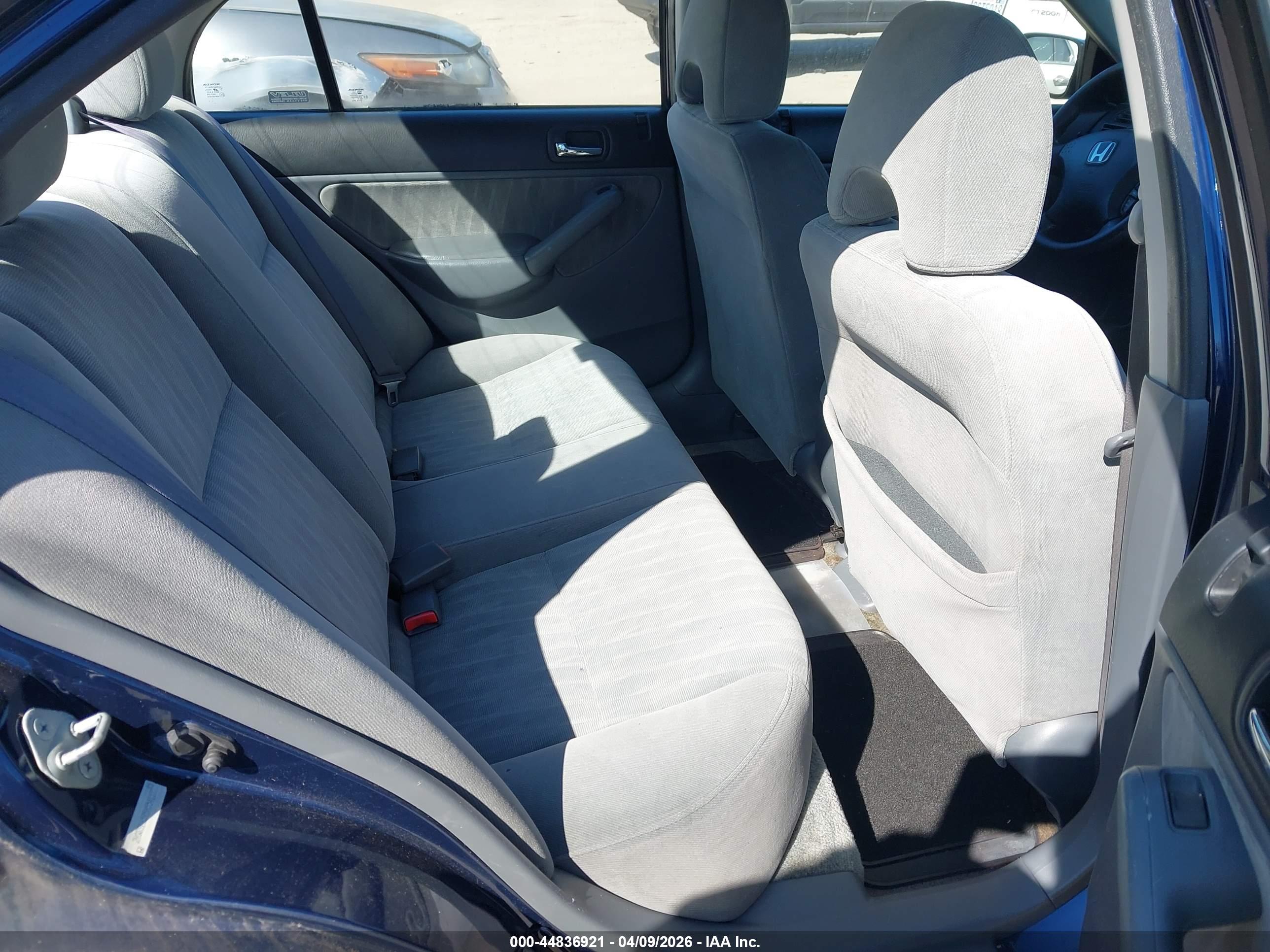 HONDA CIVIC image 8