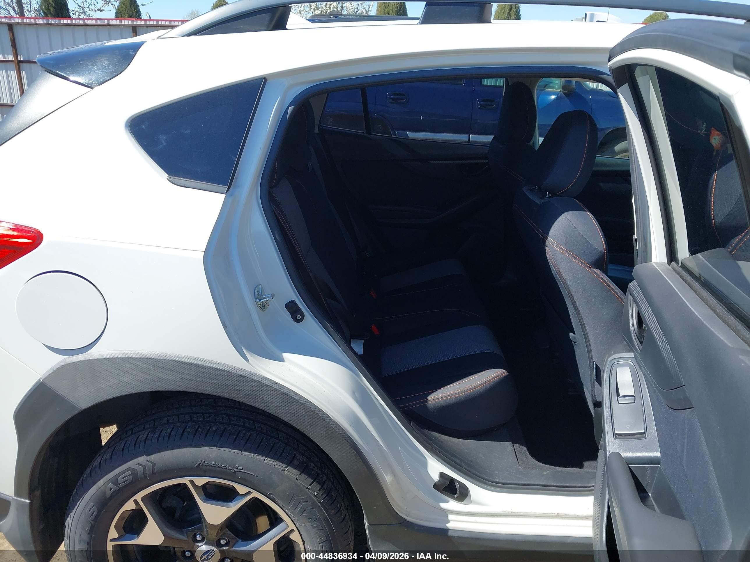 SUBARU CROSSTREK image 8