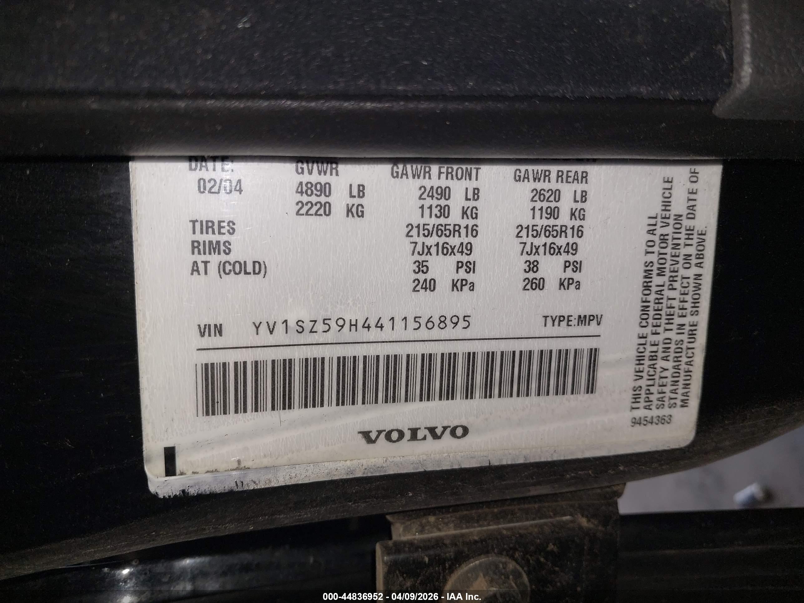 VOLVO XC70 image 9