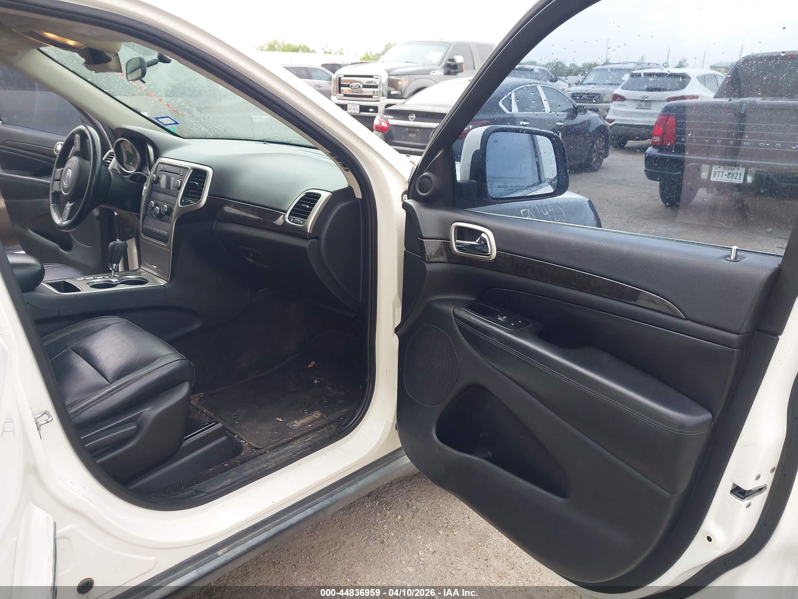 JEEP GRAND image 5
