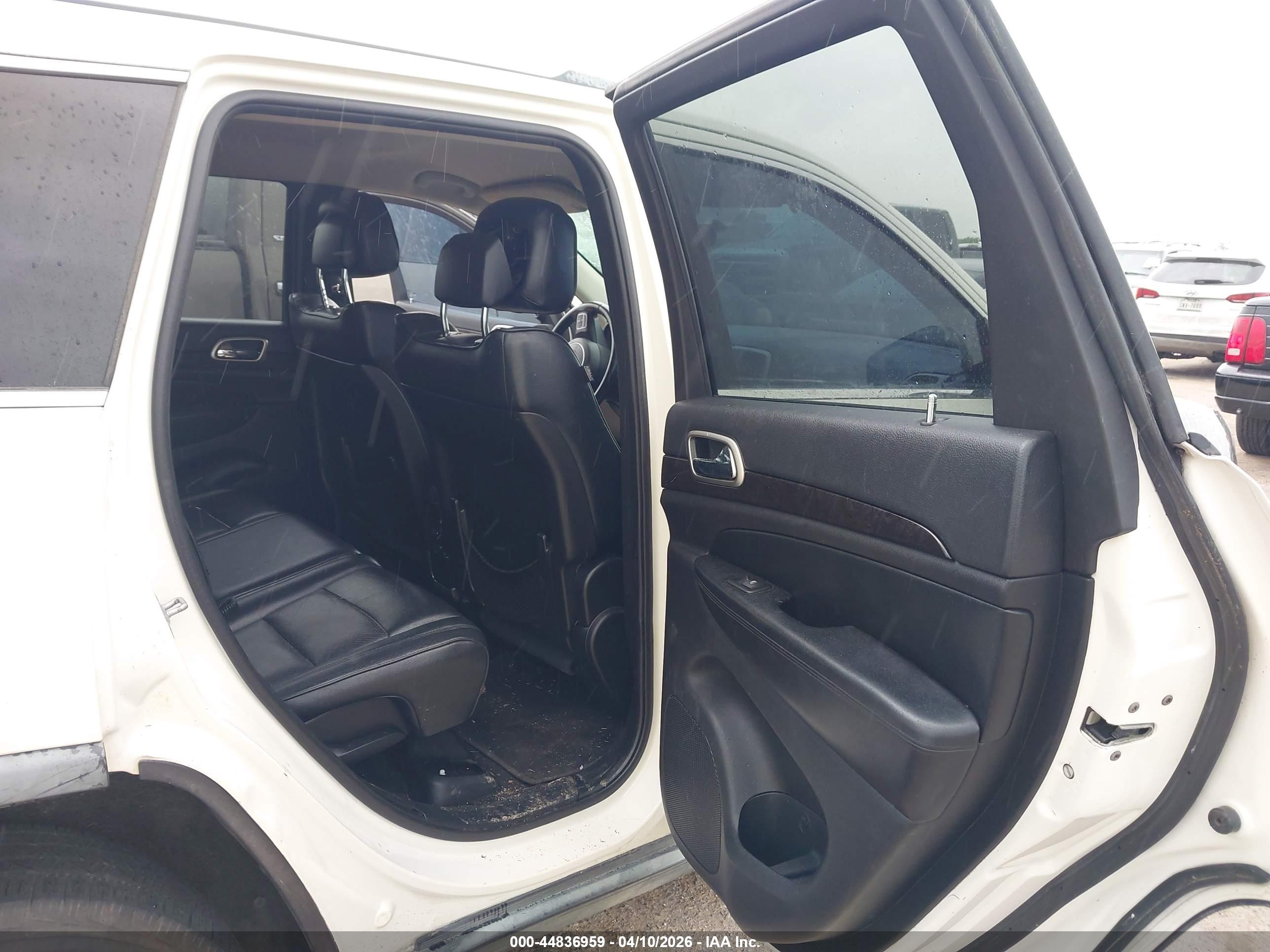 JEEP GRAND image 8