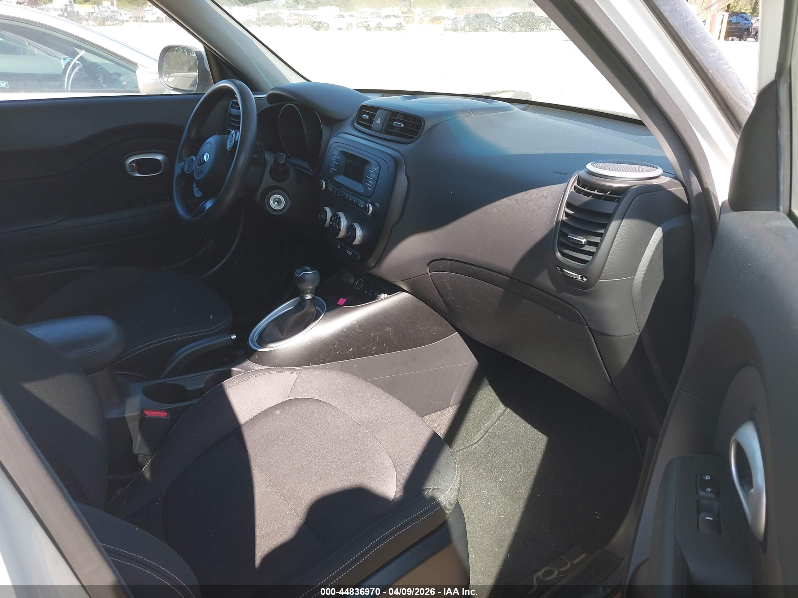 KIA SOUL image 5