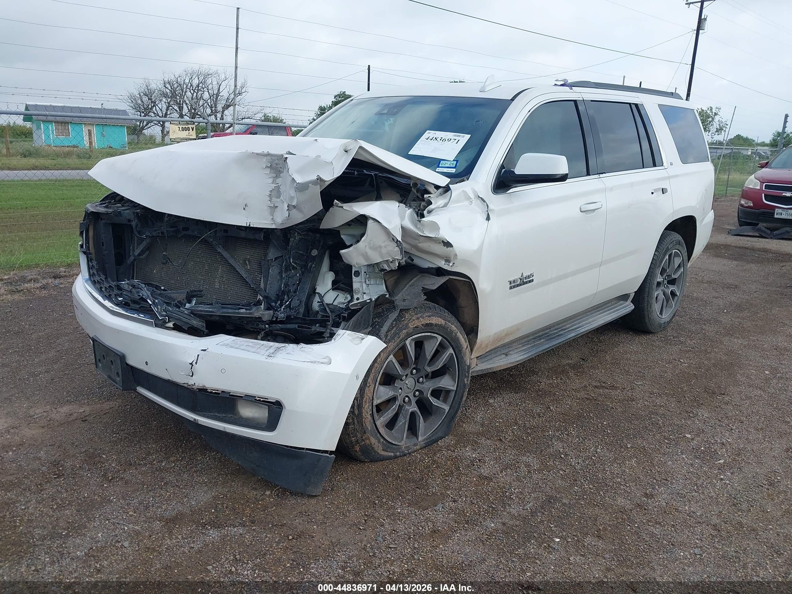 CHEVROLET TAHOE image 2