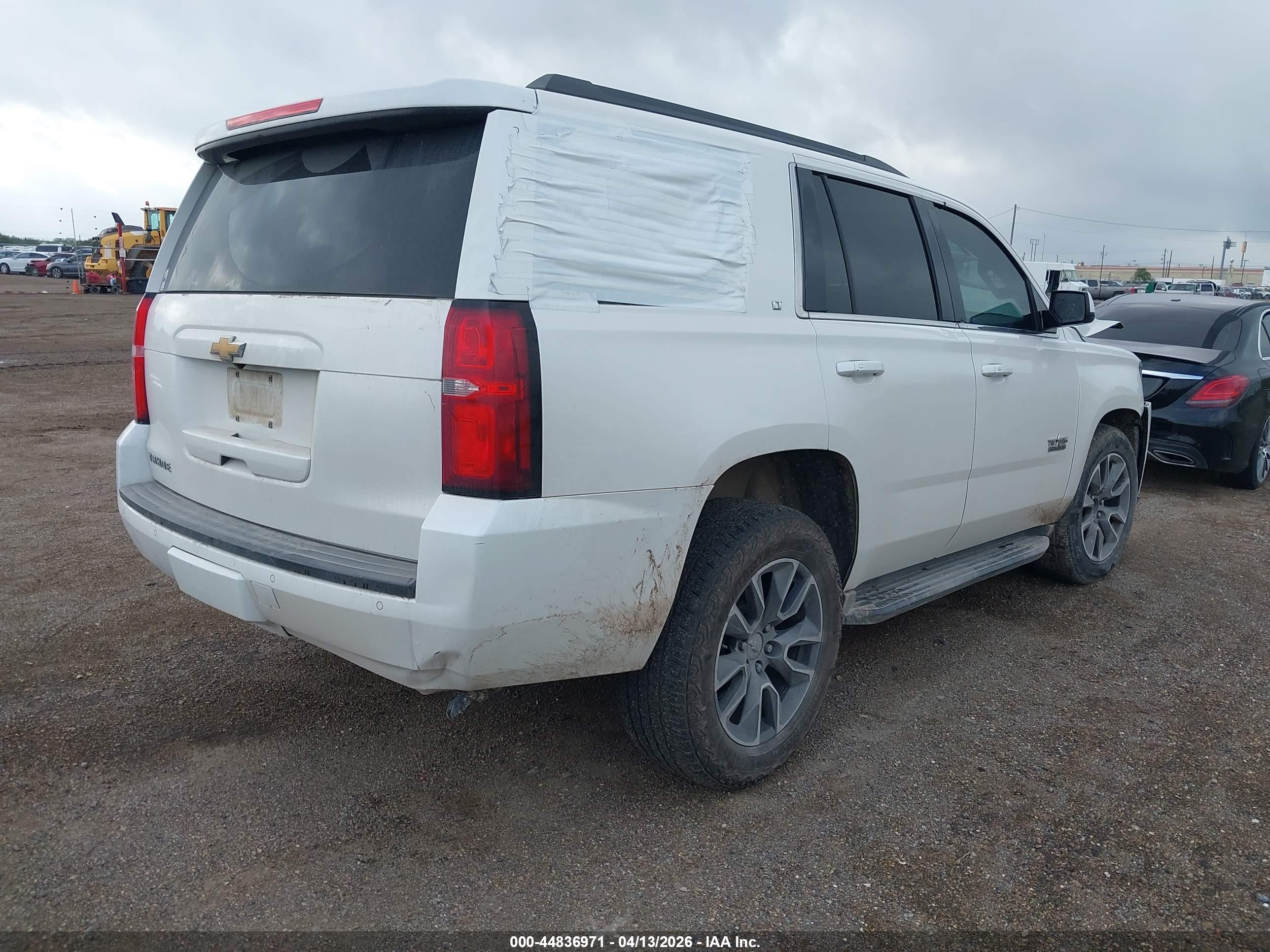 CHEVROLET TAHOE image 4