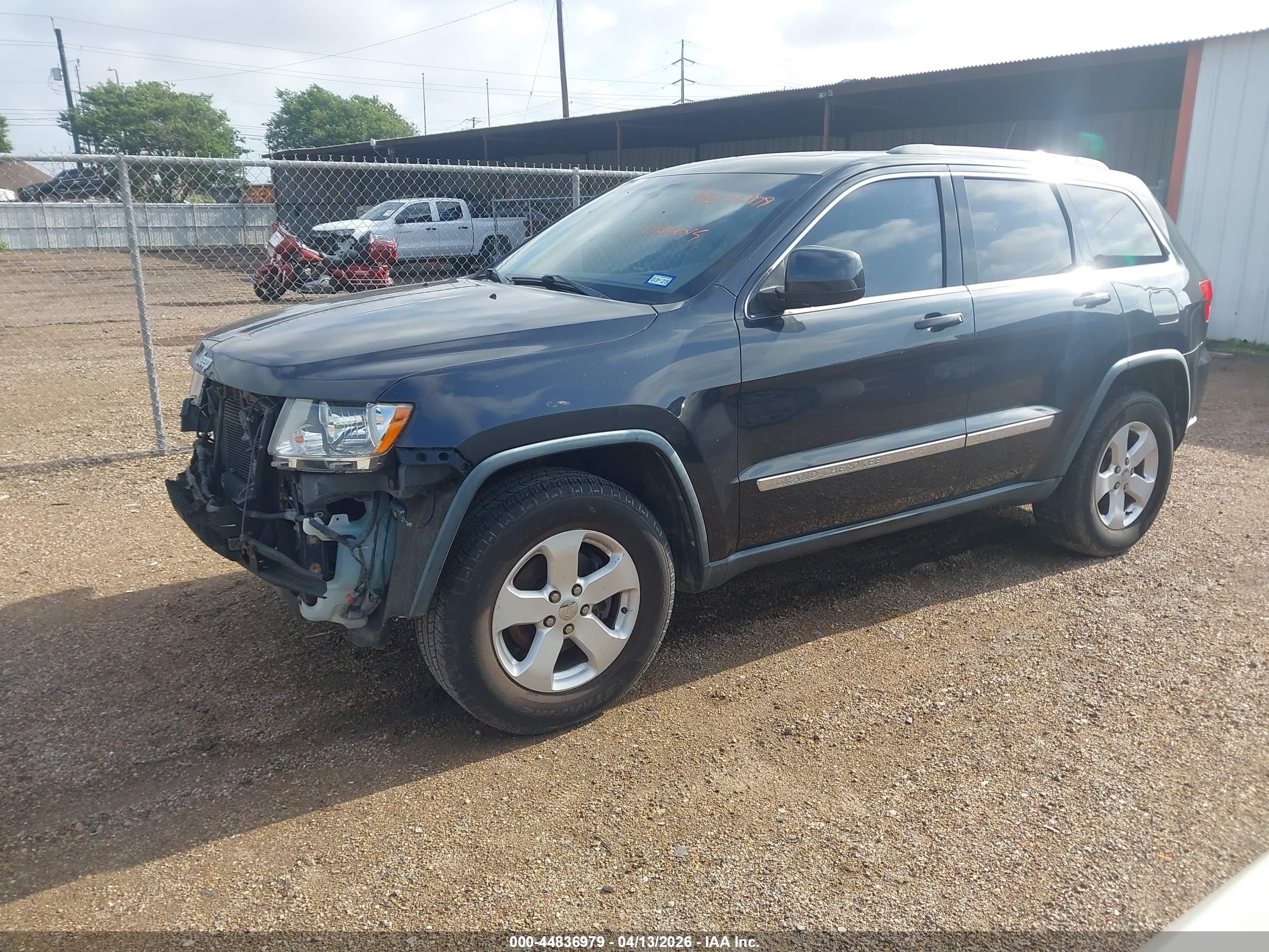 JEEP GRAND image 2