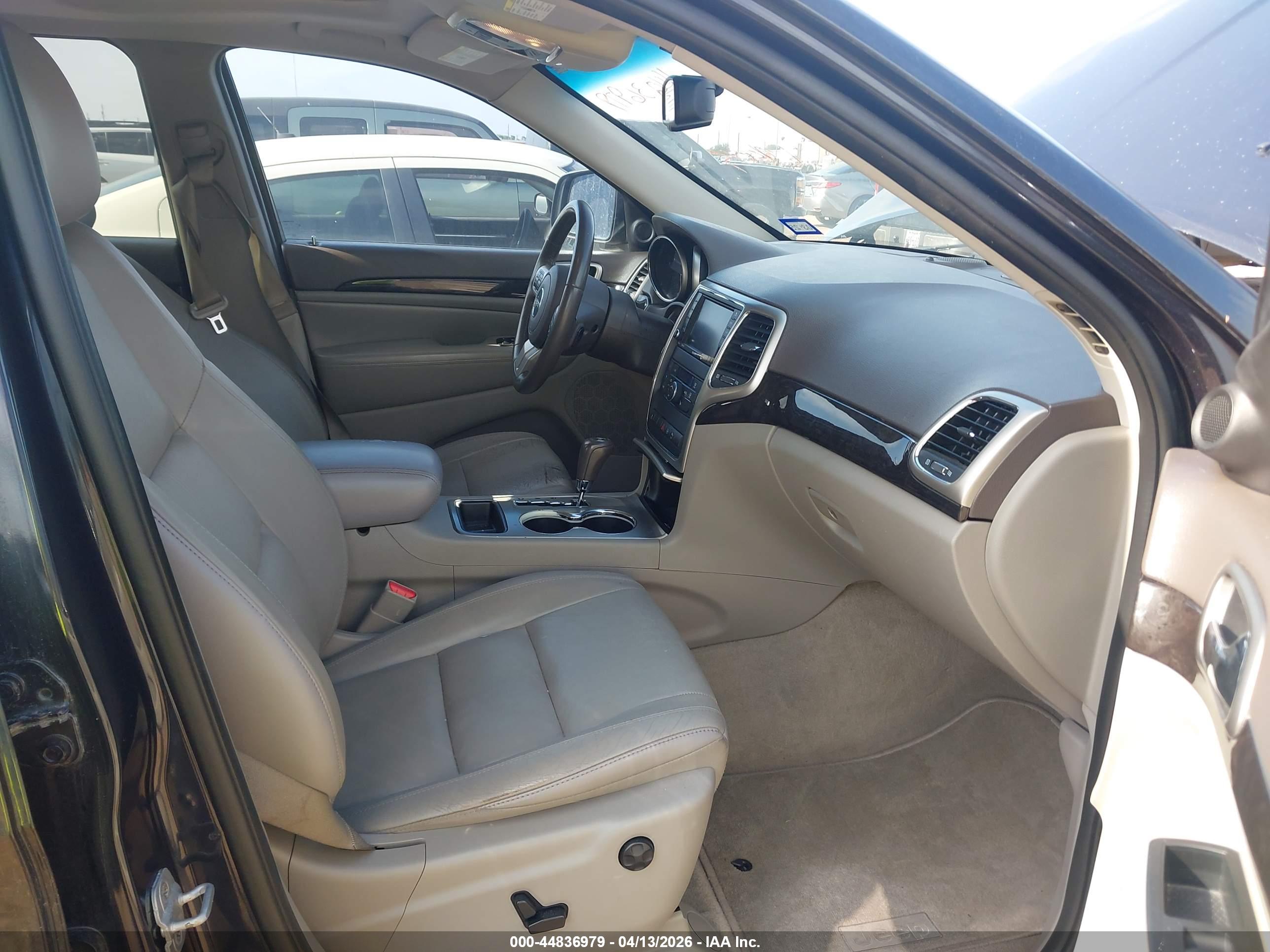 JEEP GRAND image 5