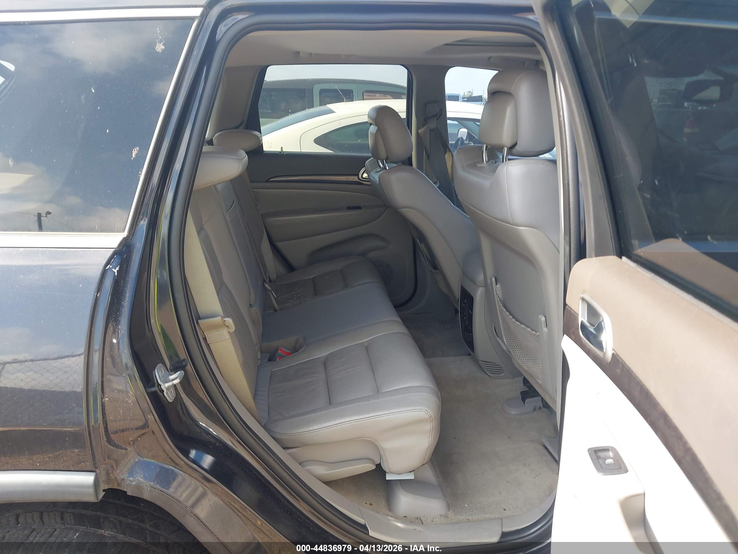 JEEP GRAND image 8