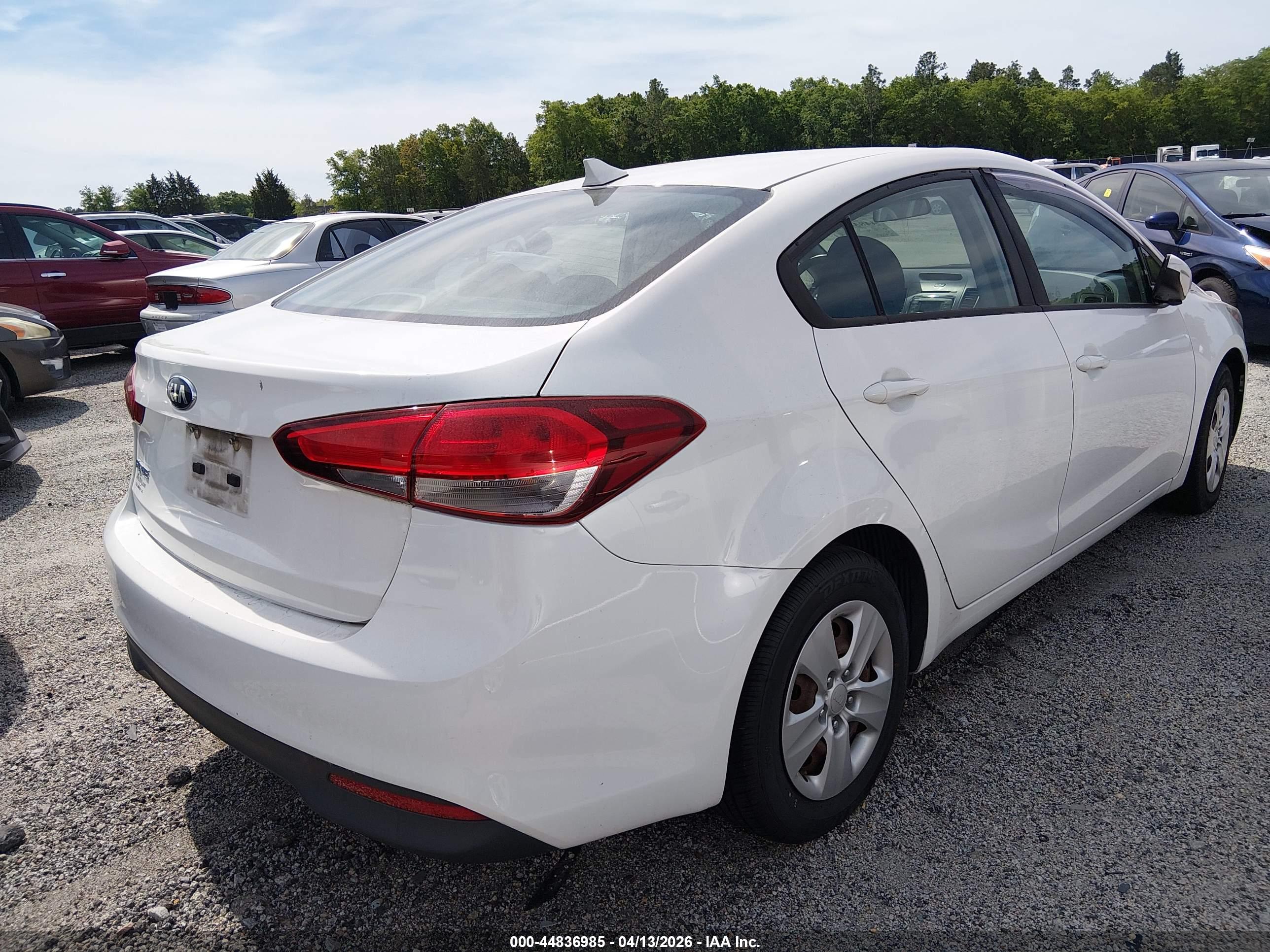 KIA FORTE image 4