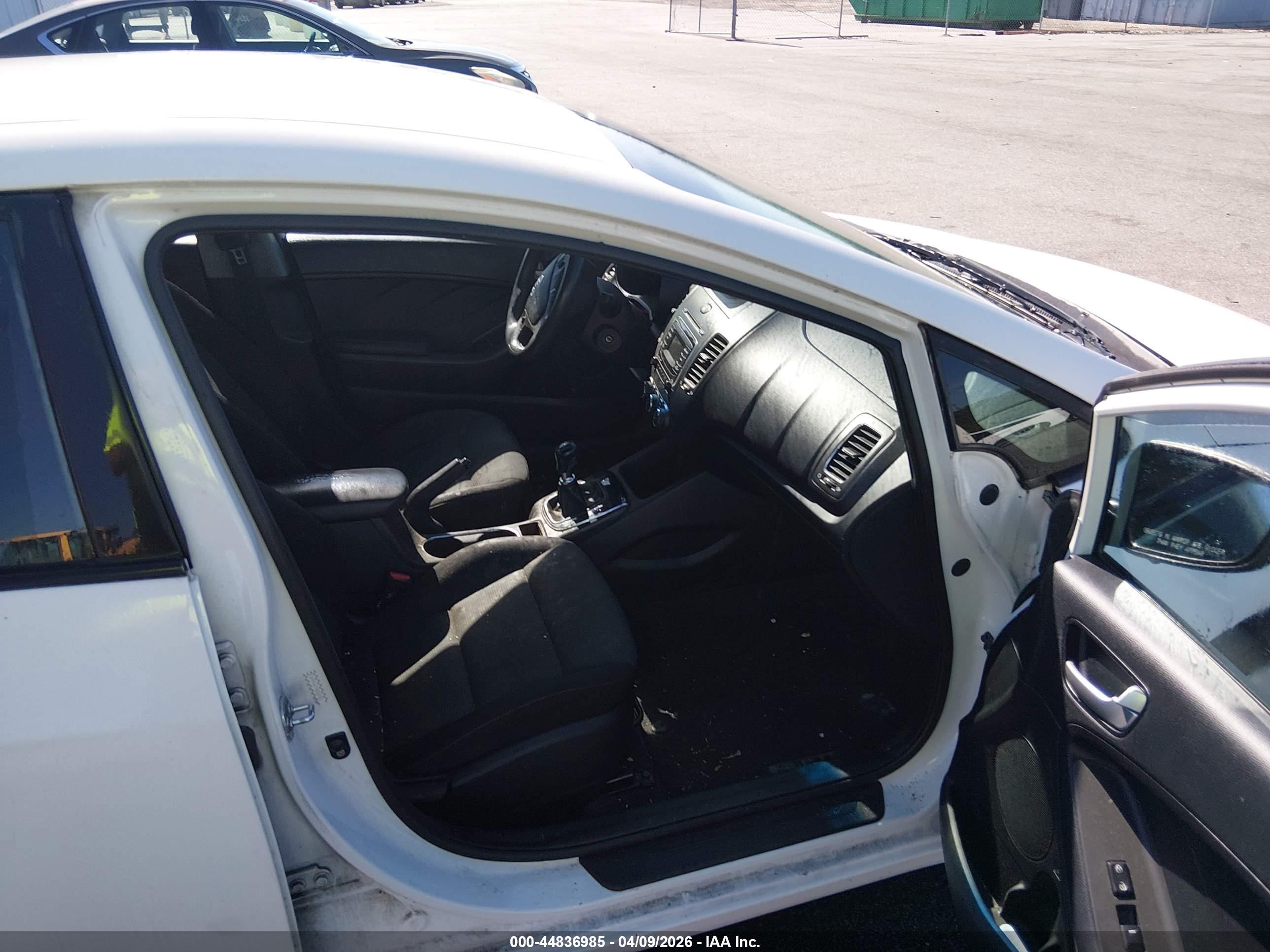 KIA FORTE image 5