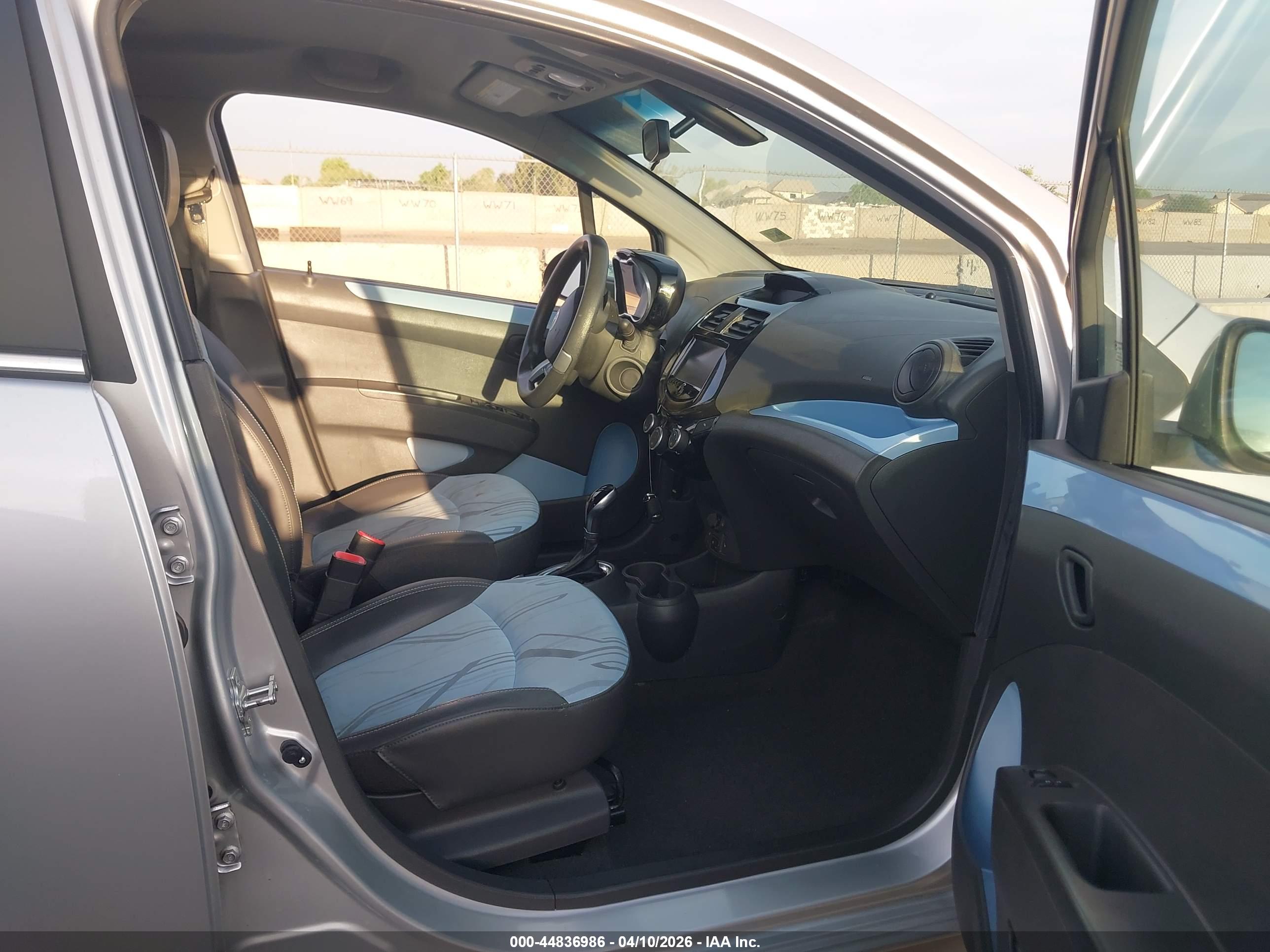 CHEVROLET SPARK image 5