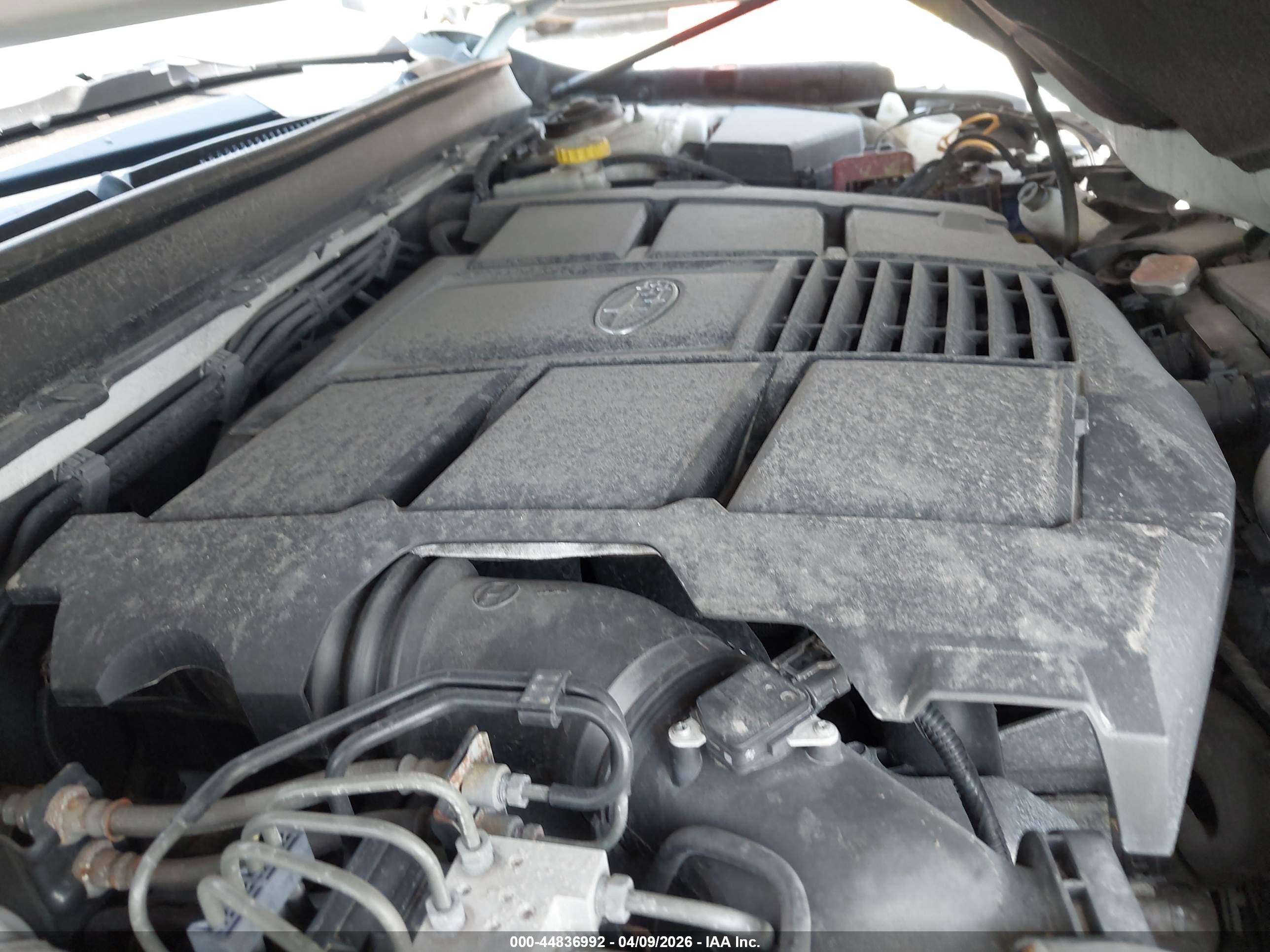 SUBARU OUTBACK image 10