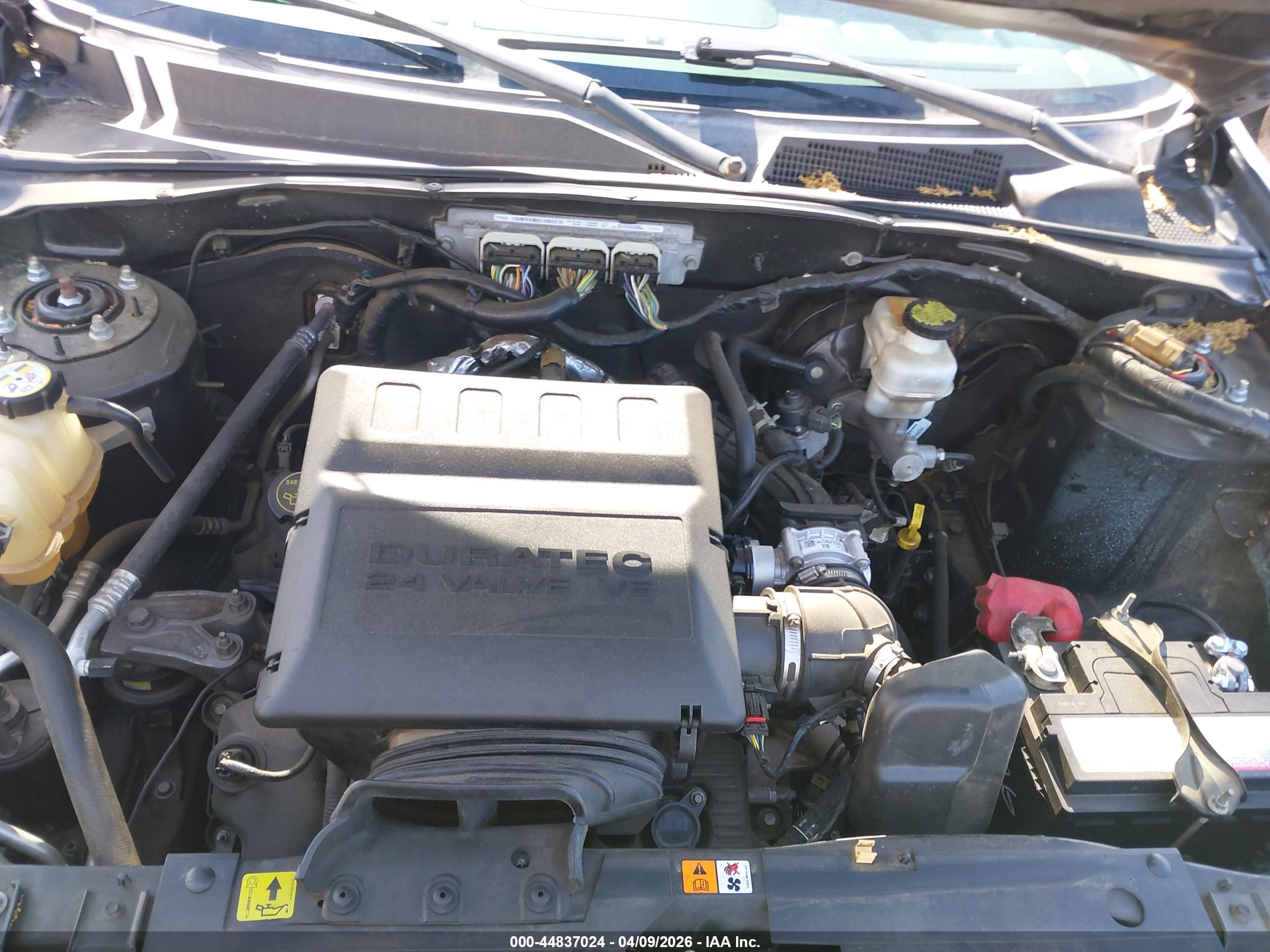 FORD ESCAPE image 10