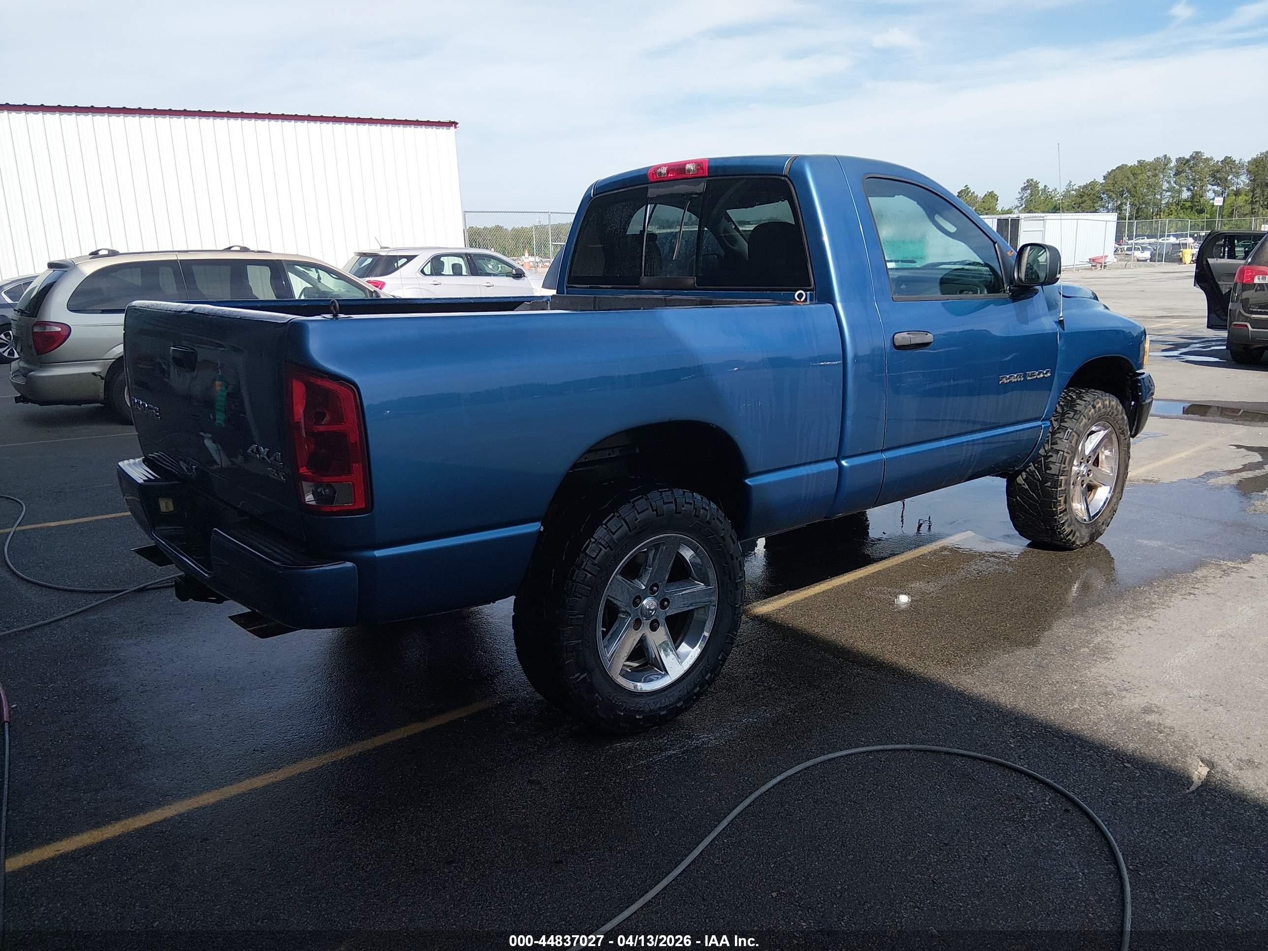 DODGE RAM image 4