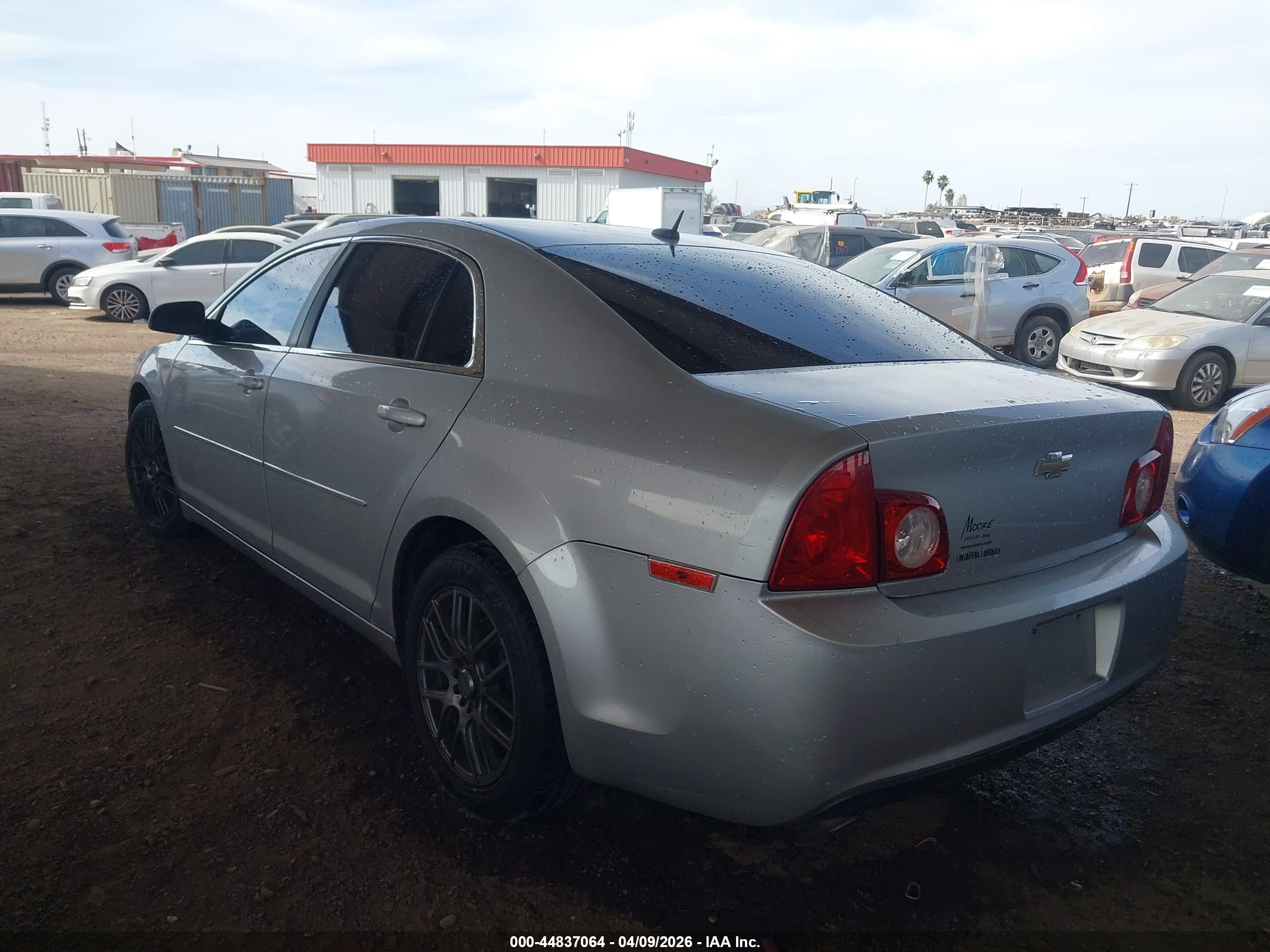 CHEVROLET MALIBU image 3