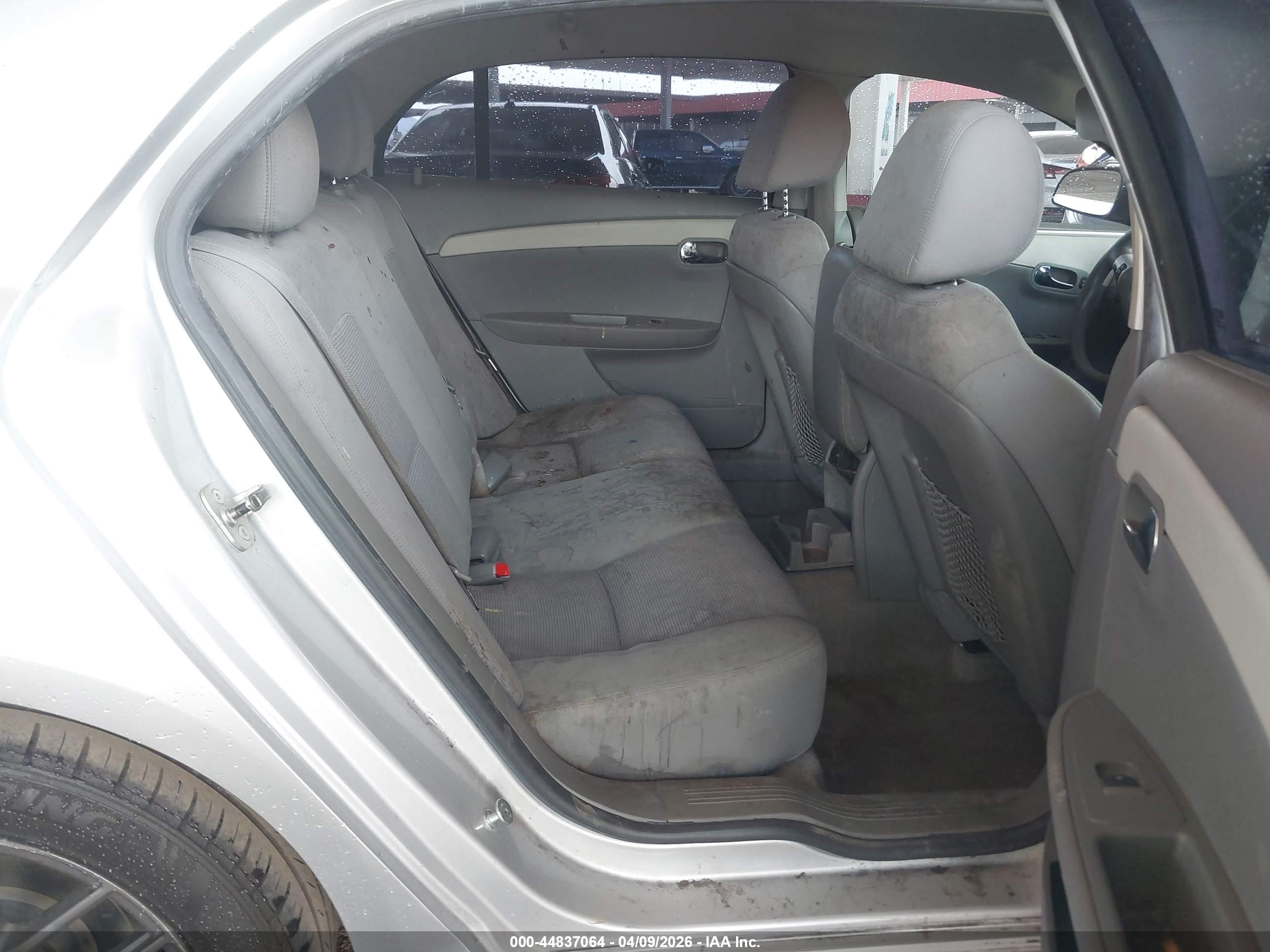 CHEVROLET MALIBU image 8