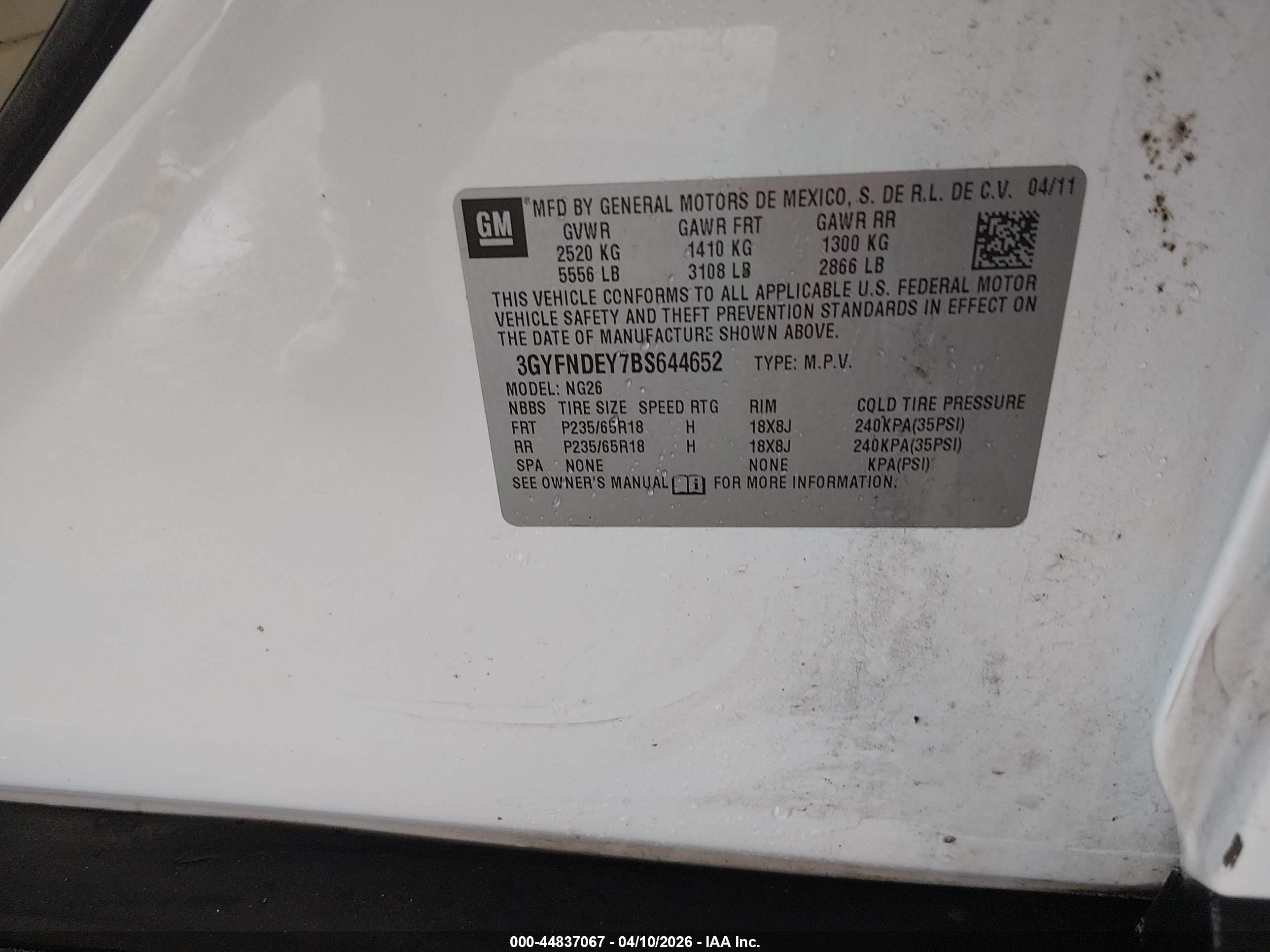 CADILLAC SRX image 9
