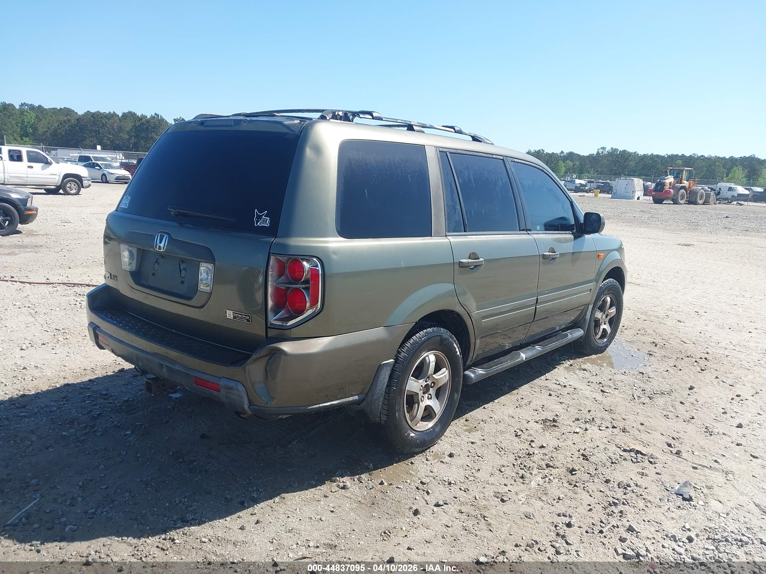 HONDA PILOT image 4