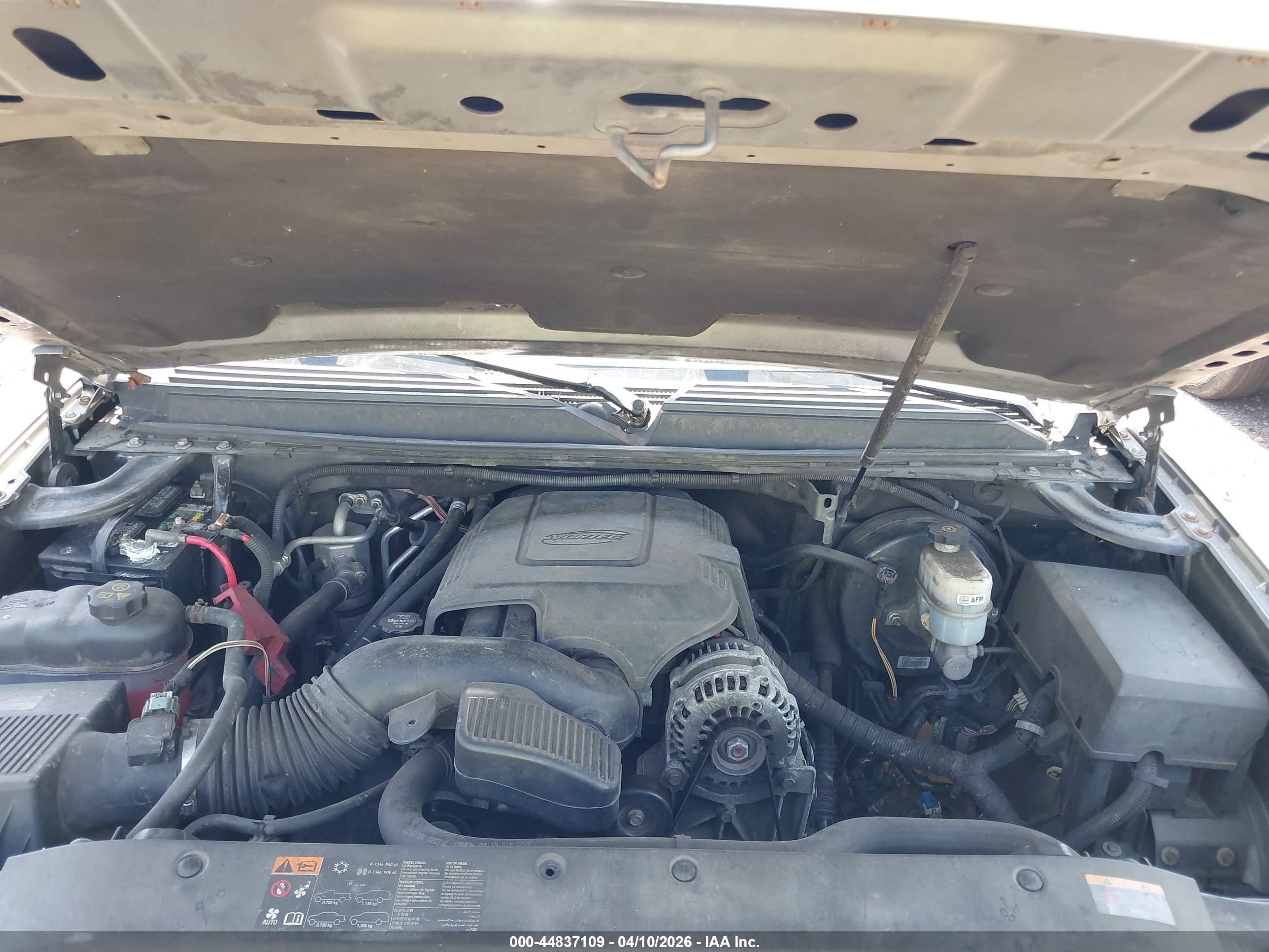 GMC YUKON image 10