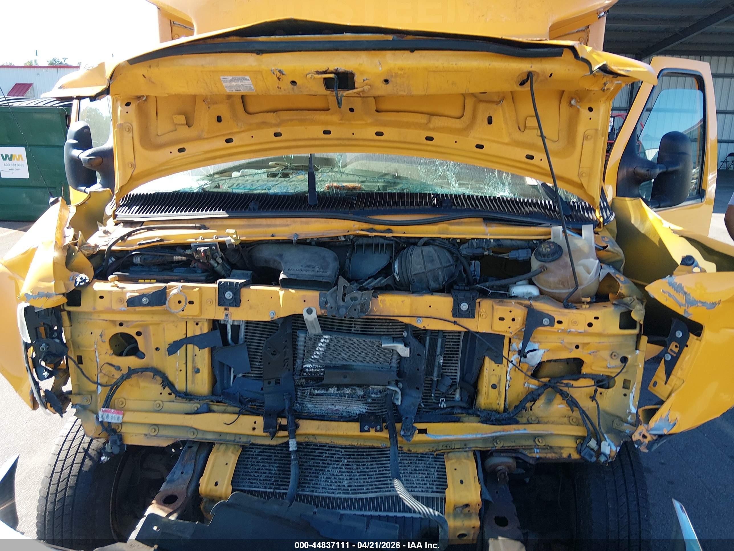 FORD E-450 image 10