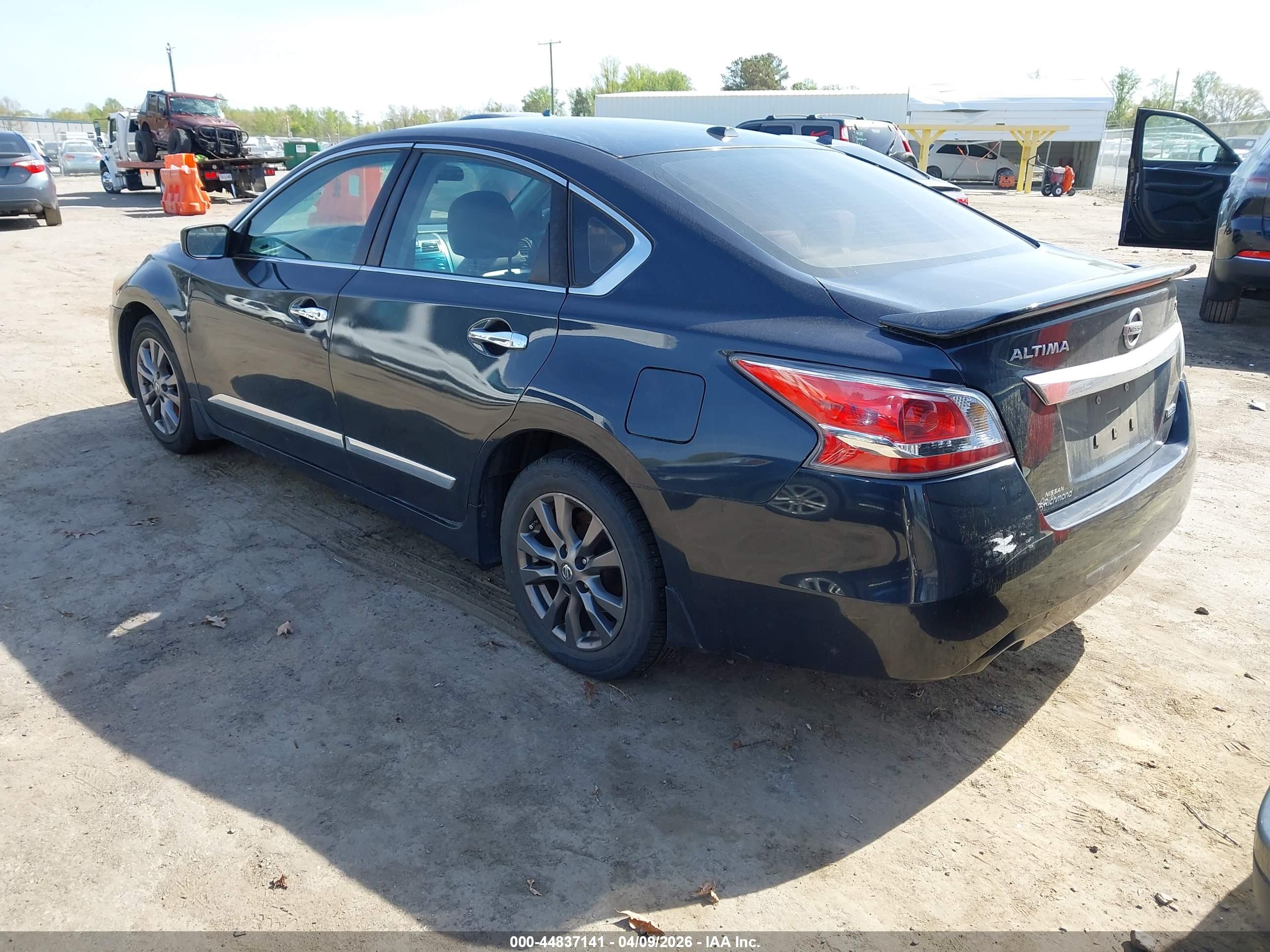 NISSAN ALTIMA image 3